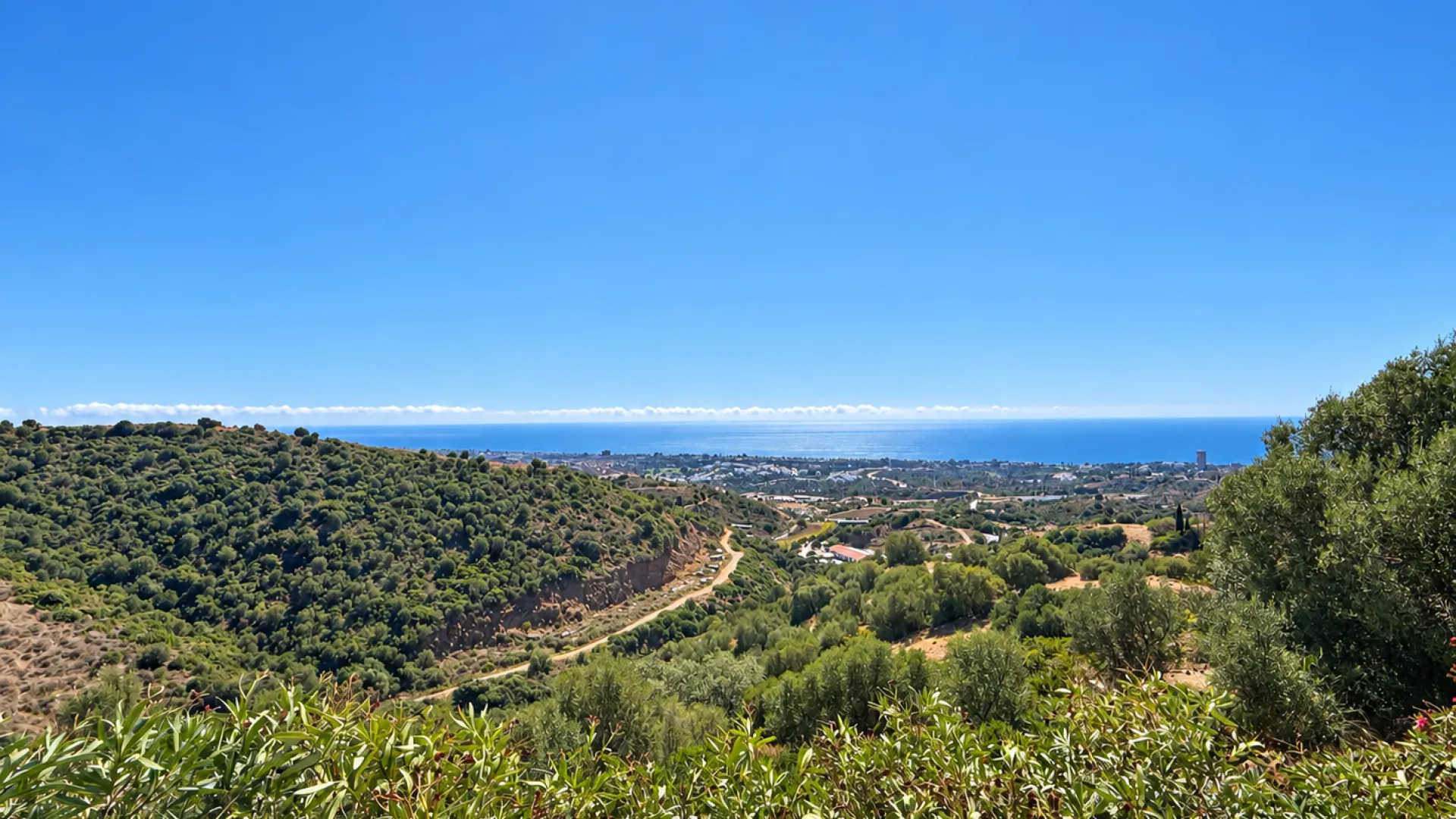 3 bedrooms apartment in Lomas de los Monteros for sale