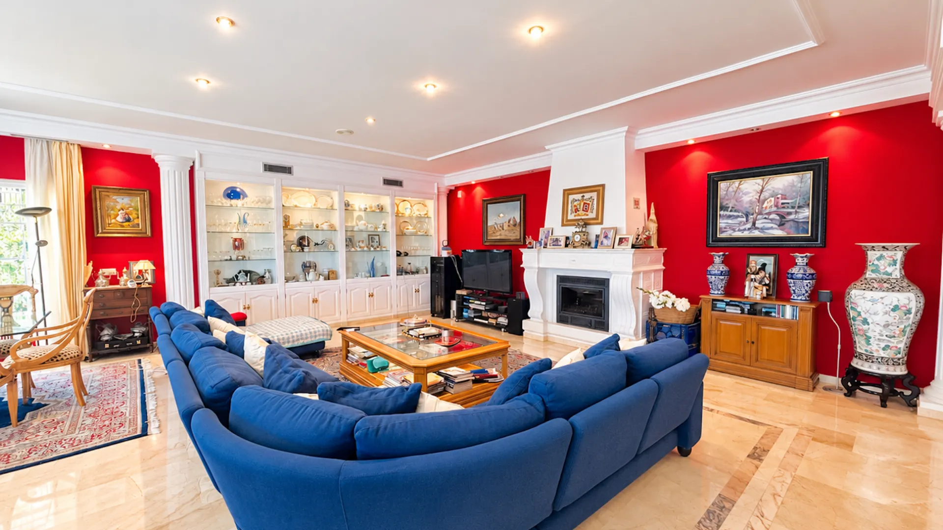 For sale house in Mijas Golf with 10 bedrooms