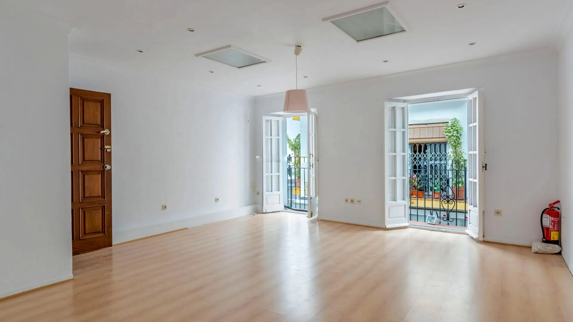 Marbella Centro building for sale