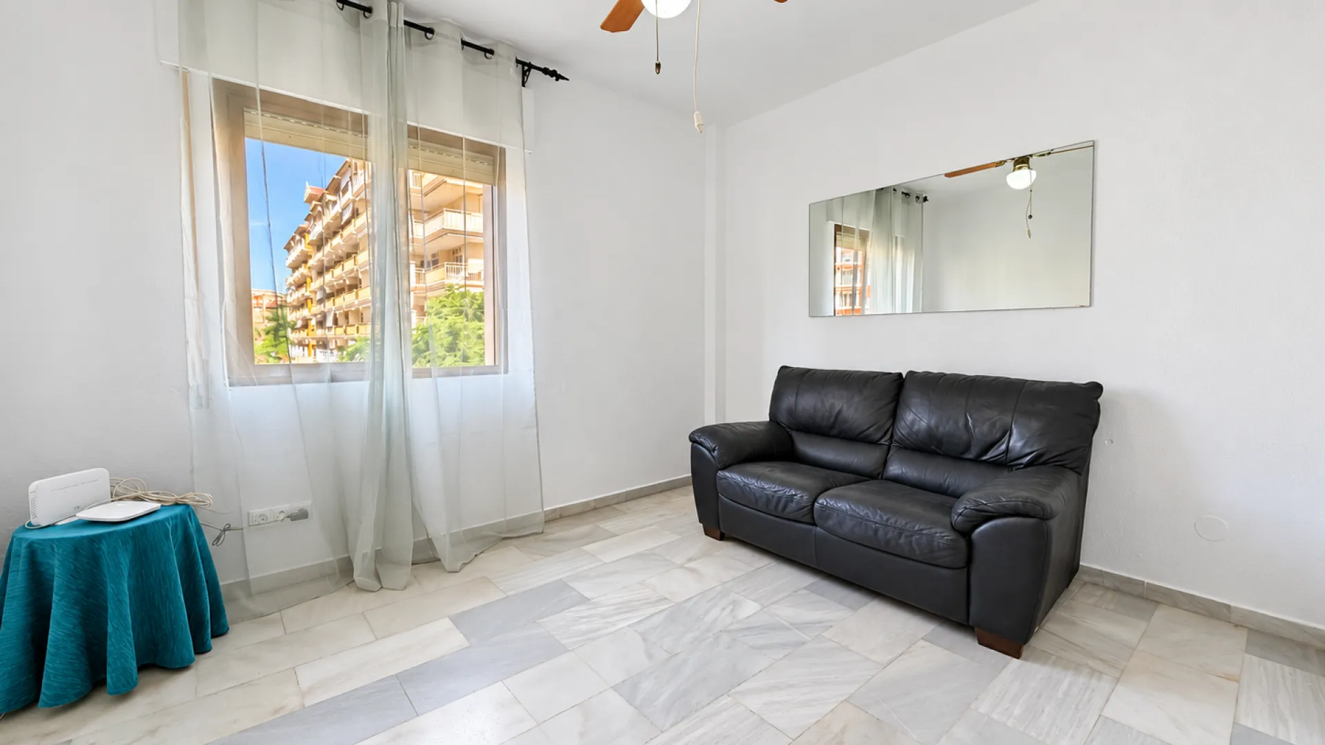 Buy apartment in Fuengirola Centro with 3 bedrooms