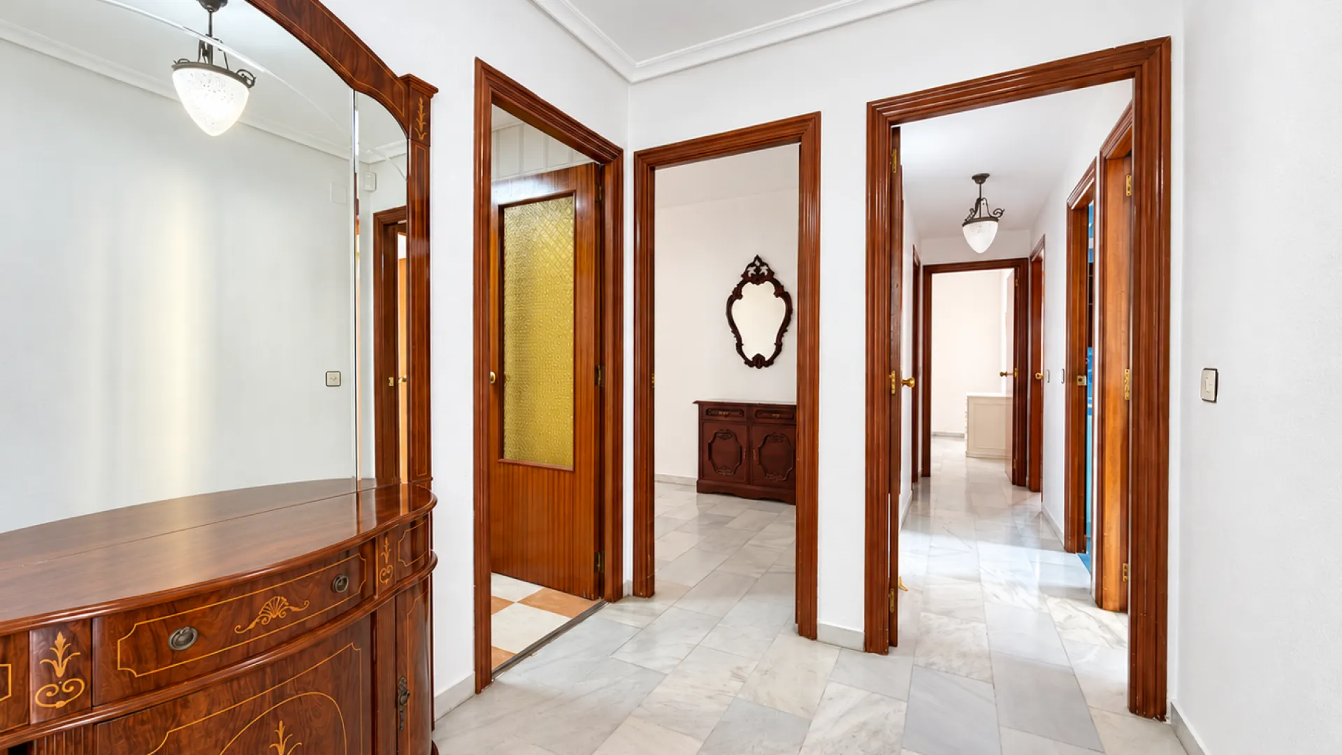Buy apartment in Fuengirola Centro with 3 bedrooms