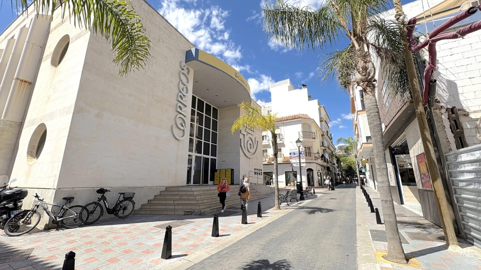 Buy apartment in Fuengirola Centro with 3 bedrooms