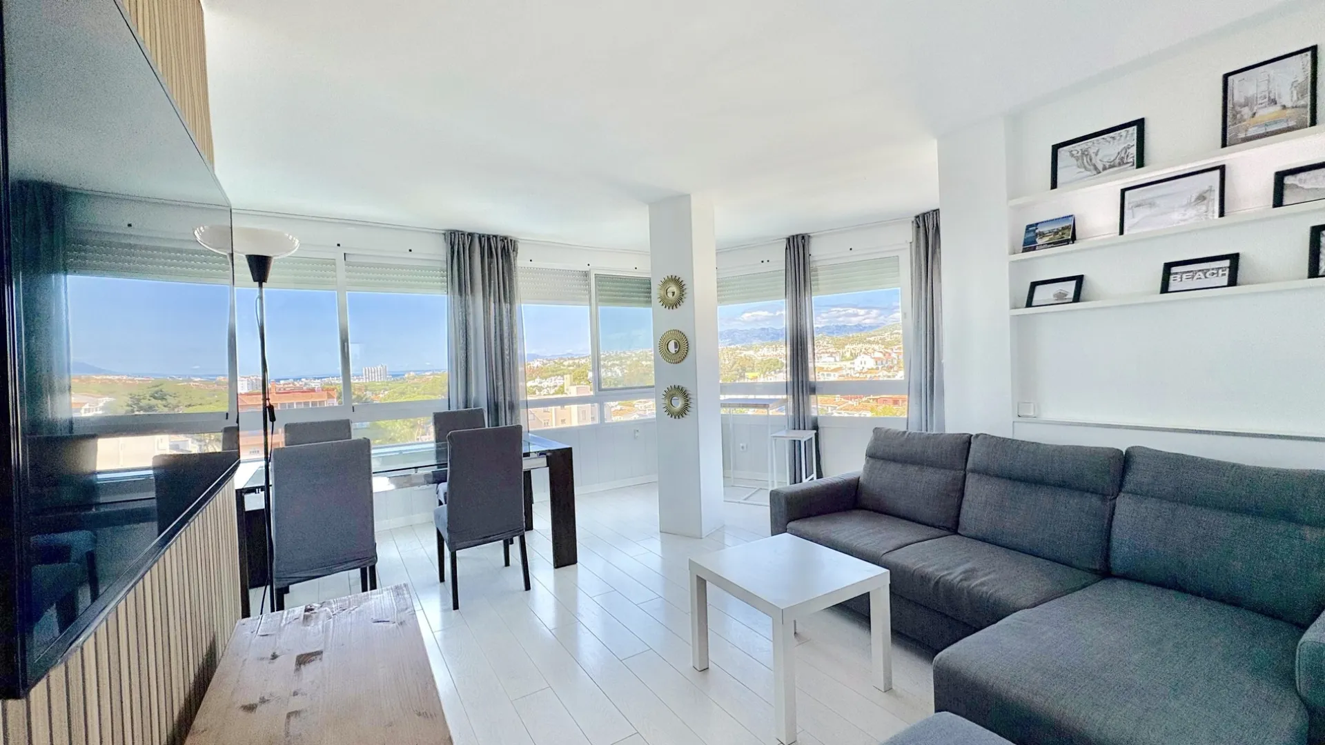 For sale Calahonda apartment with 2 bedrooms