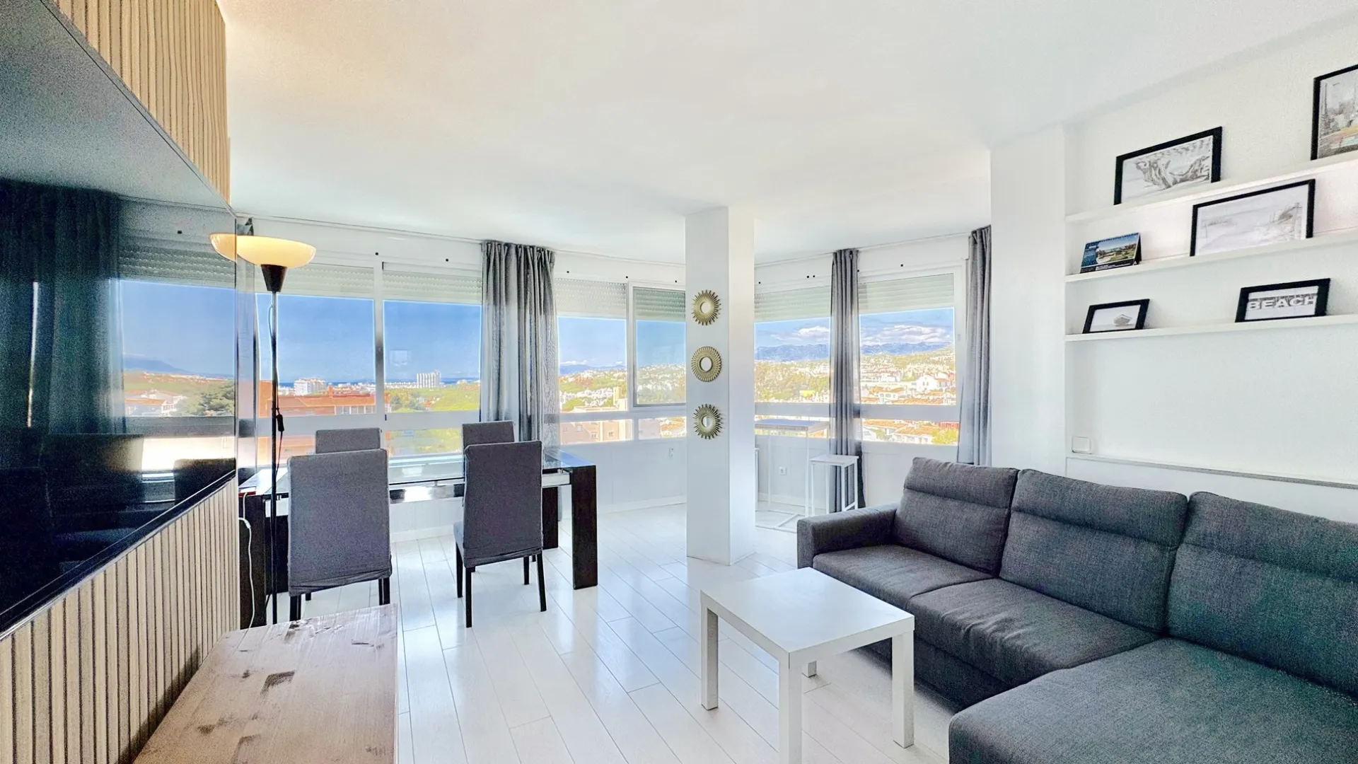 For sale Calahonda apartment with 2 bedrooms