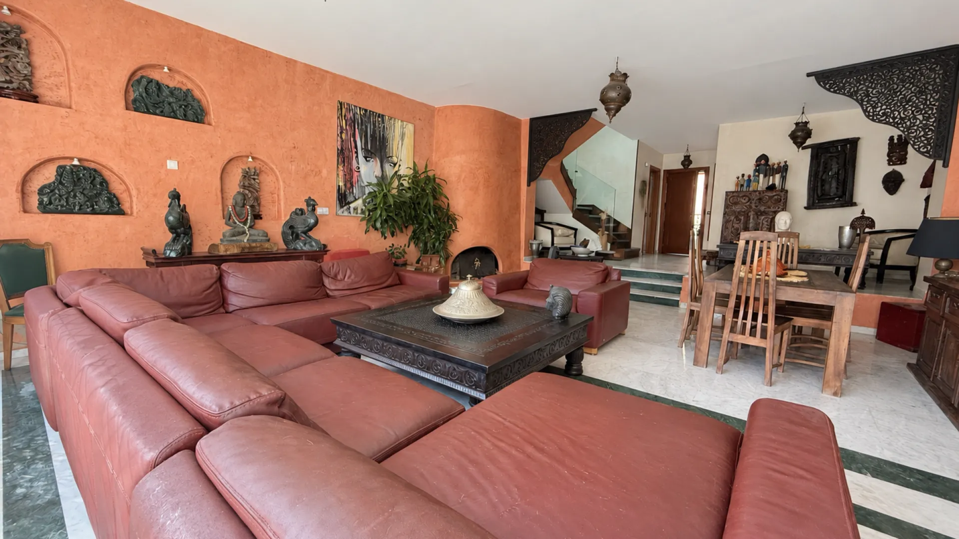 For sale house with 3 bedrooms in Estepona