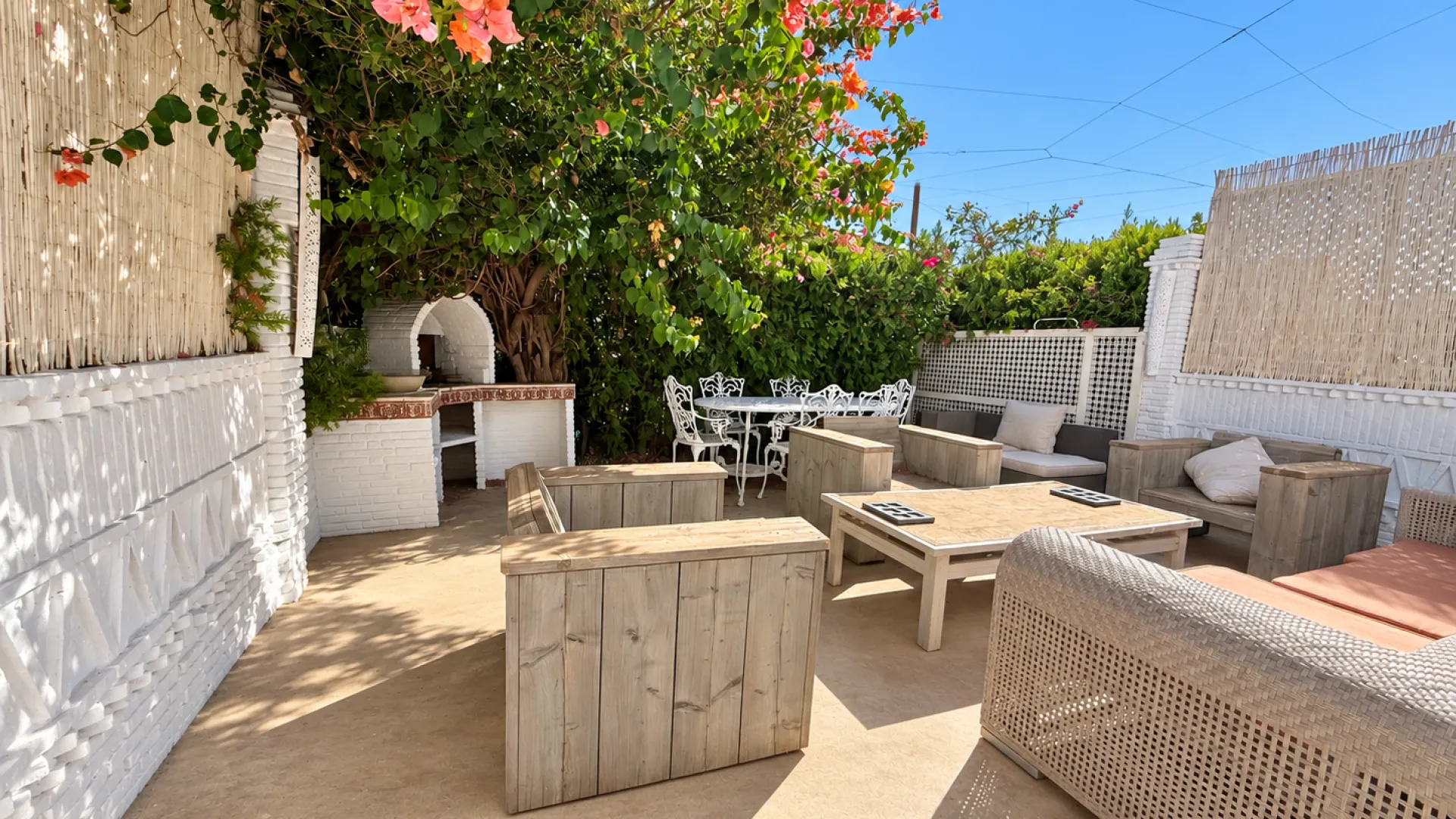 For sale house with 3 bedrooms in Estepona