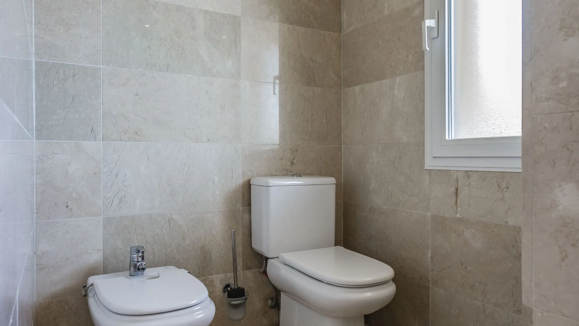 Apartamento con 3 dormitorios en venta en Rio Real