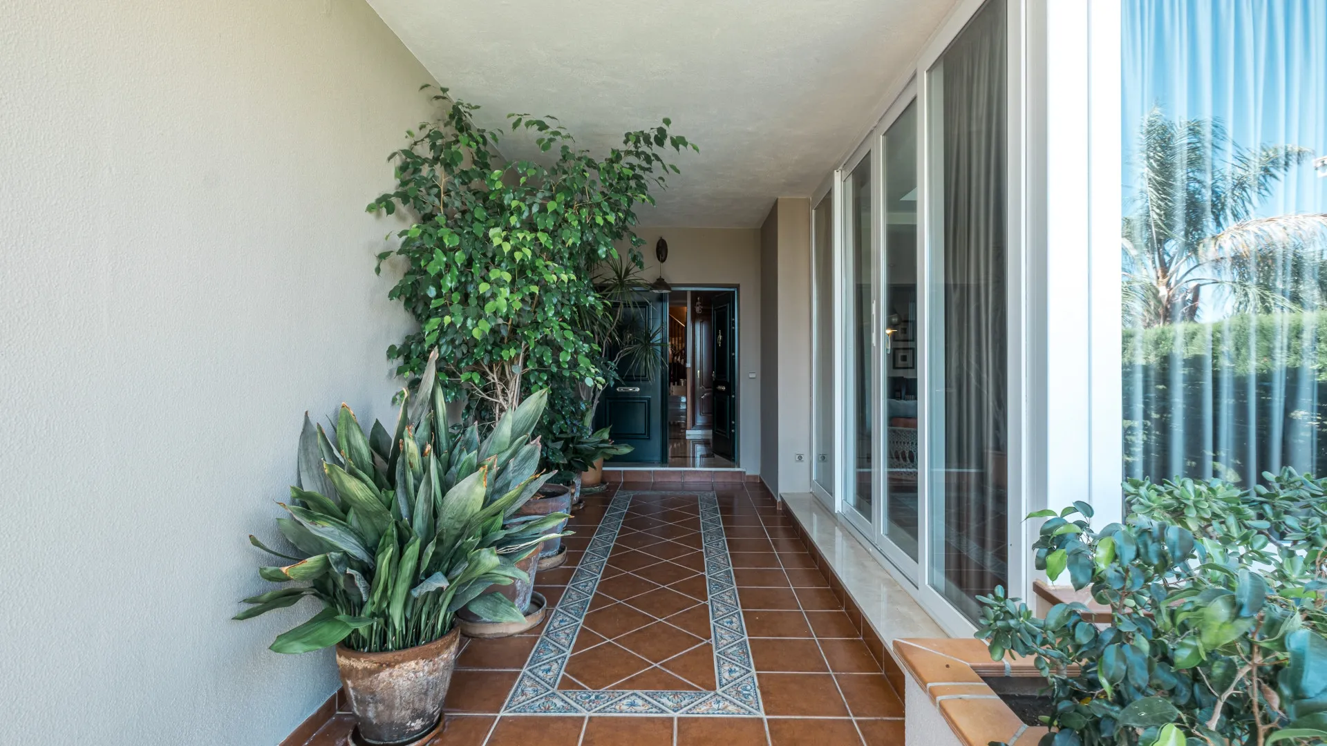 Se vende chalet en Alhaurin de la Torre con 5 dormitorios