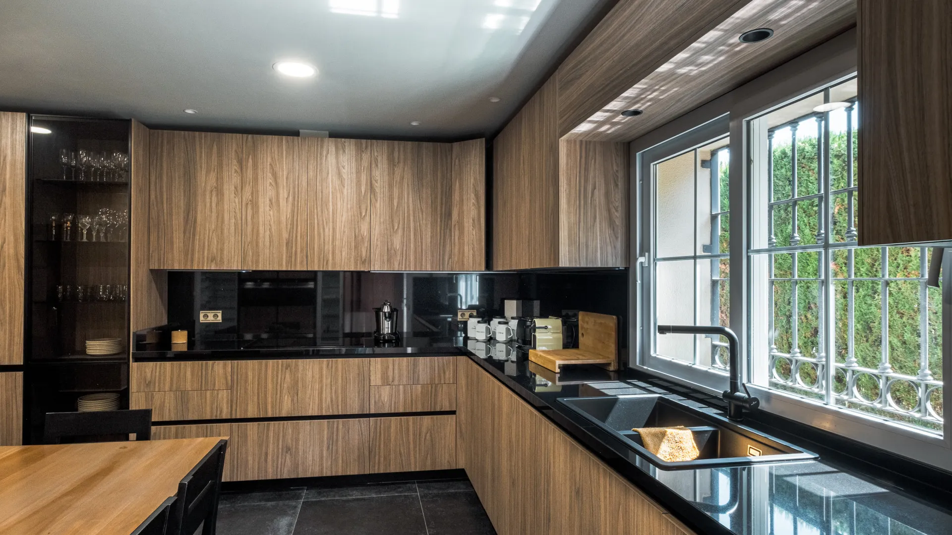 Se vende chalet en Alhaurin de la Torre con 5 dormitorios