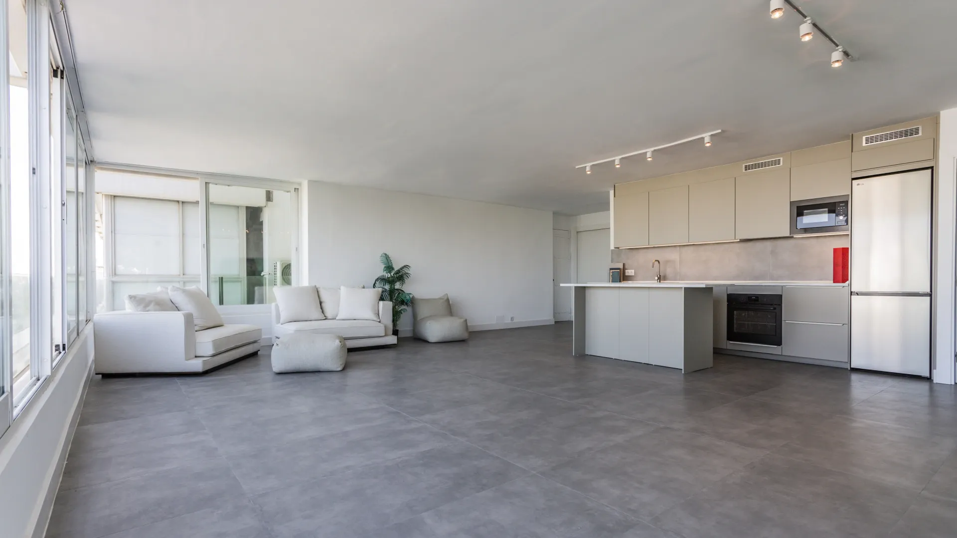 2 bedrooms apartment in Rio Real for sale