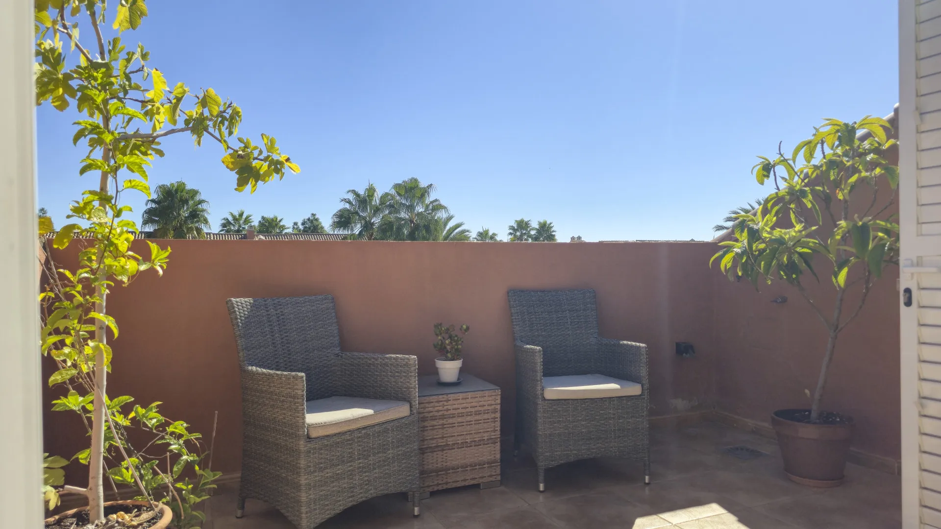 Buy duplex penthouse in El Embrujo Playa