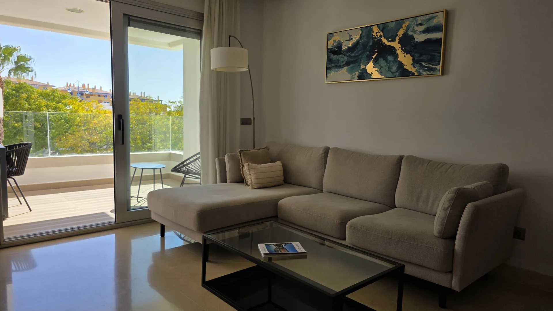 For sale San Pedro Playa apartment with 3 bedrooms