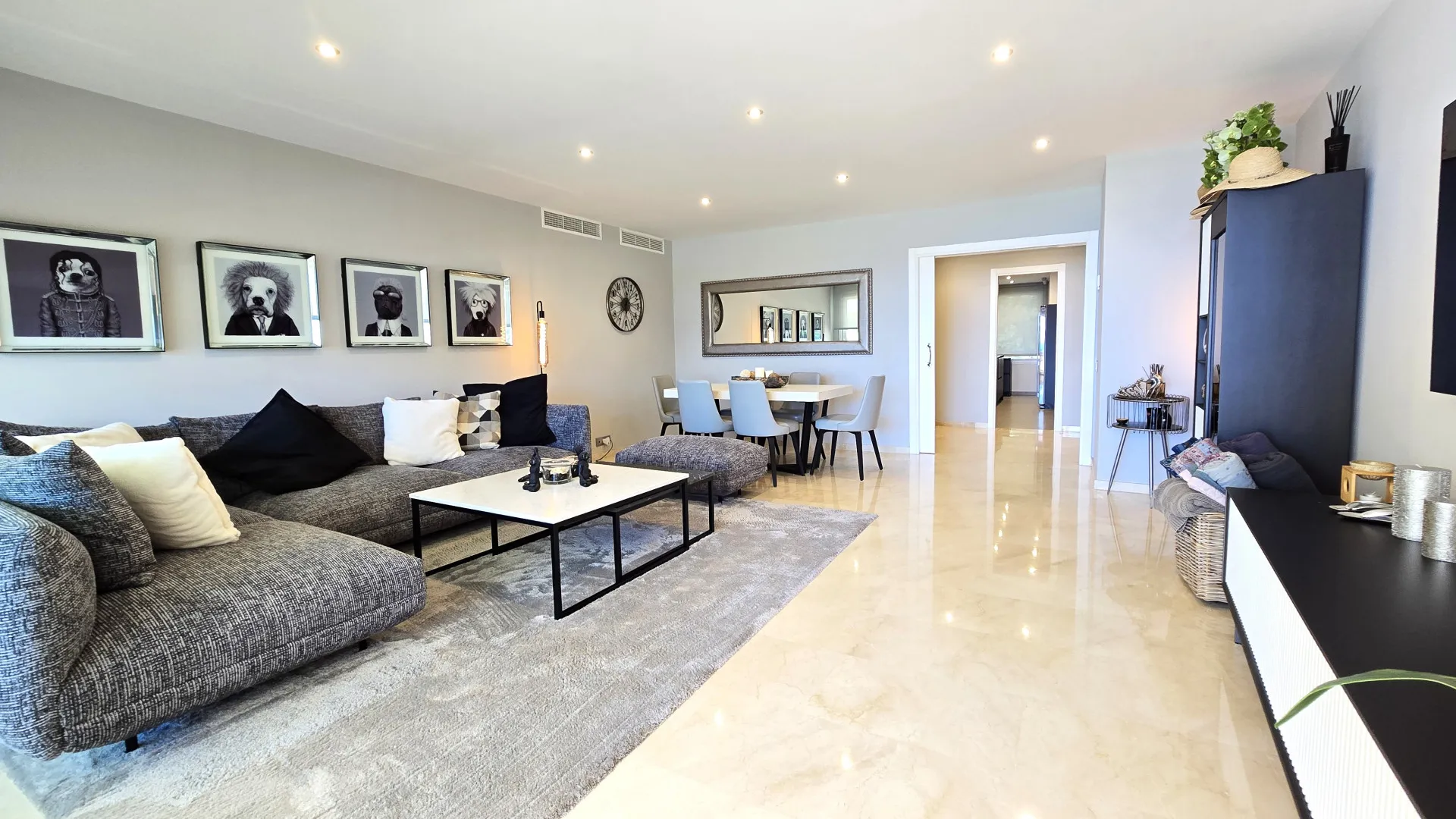 Los Granados Playa, apartamento en venta con 4 dormitorios