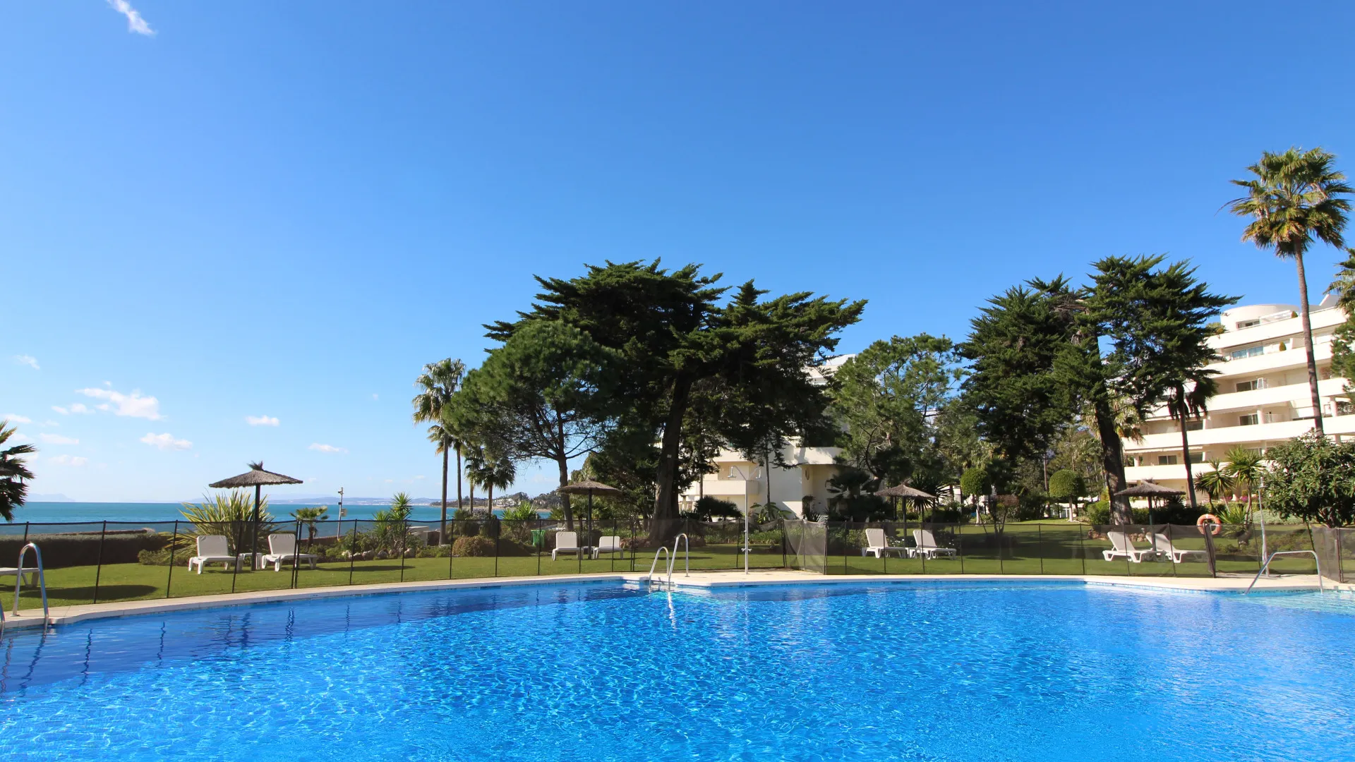 Los Granados Playa, apartamento en venta con 4 dormitorios