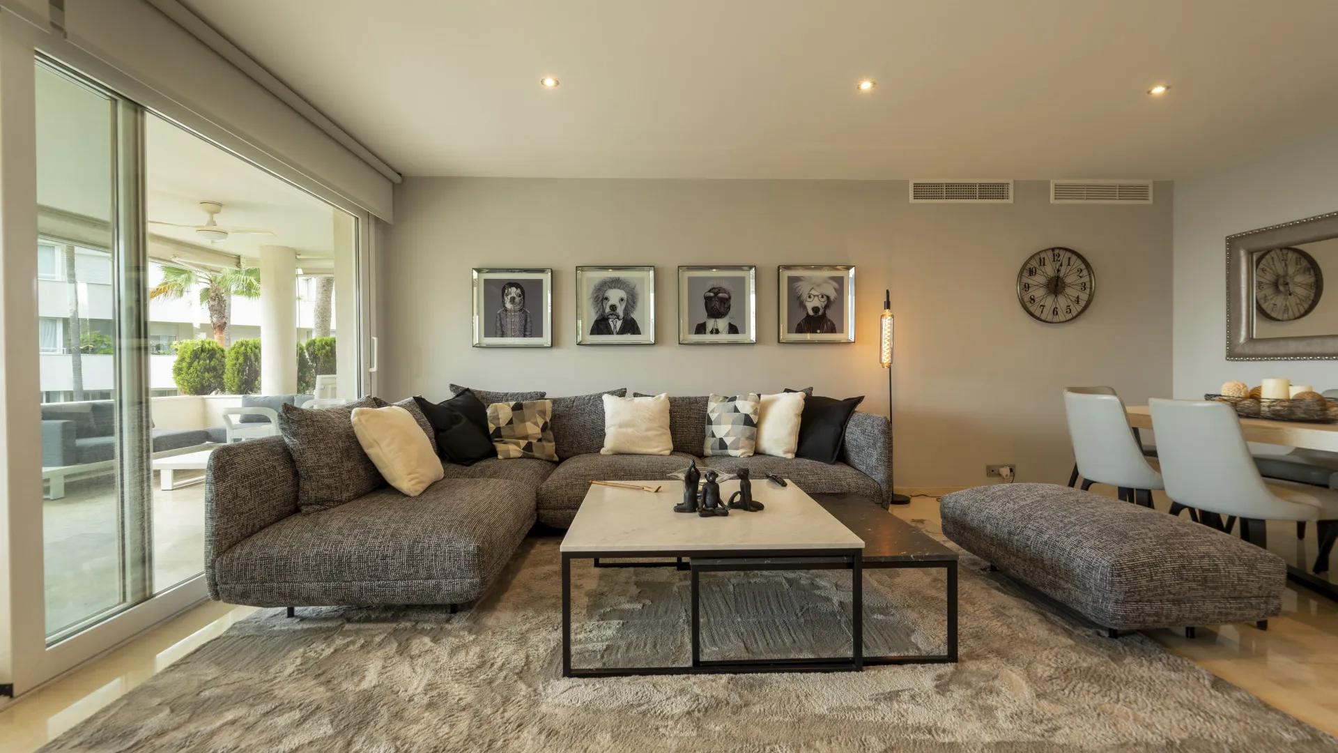 For sale apartment with 4 bedrooms in Los Granados Playa