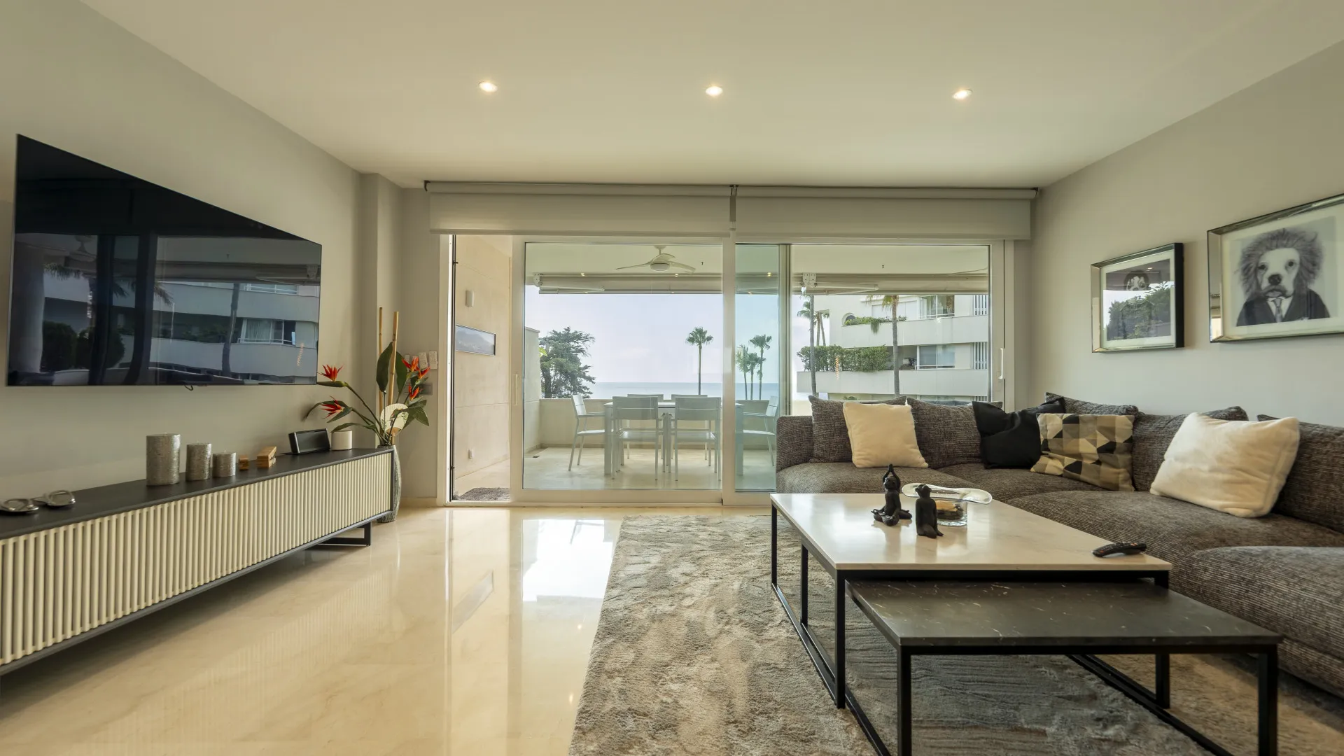 For sale apartment with 4 bedrooms in Los Granados Playa