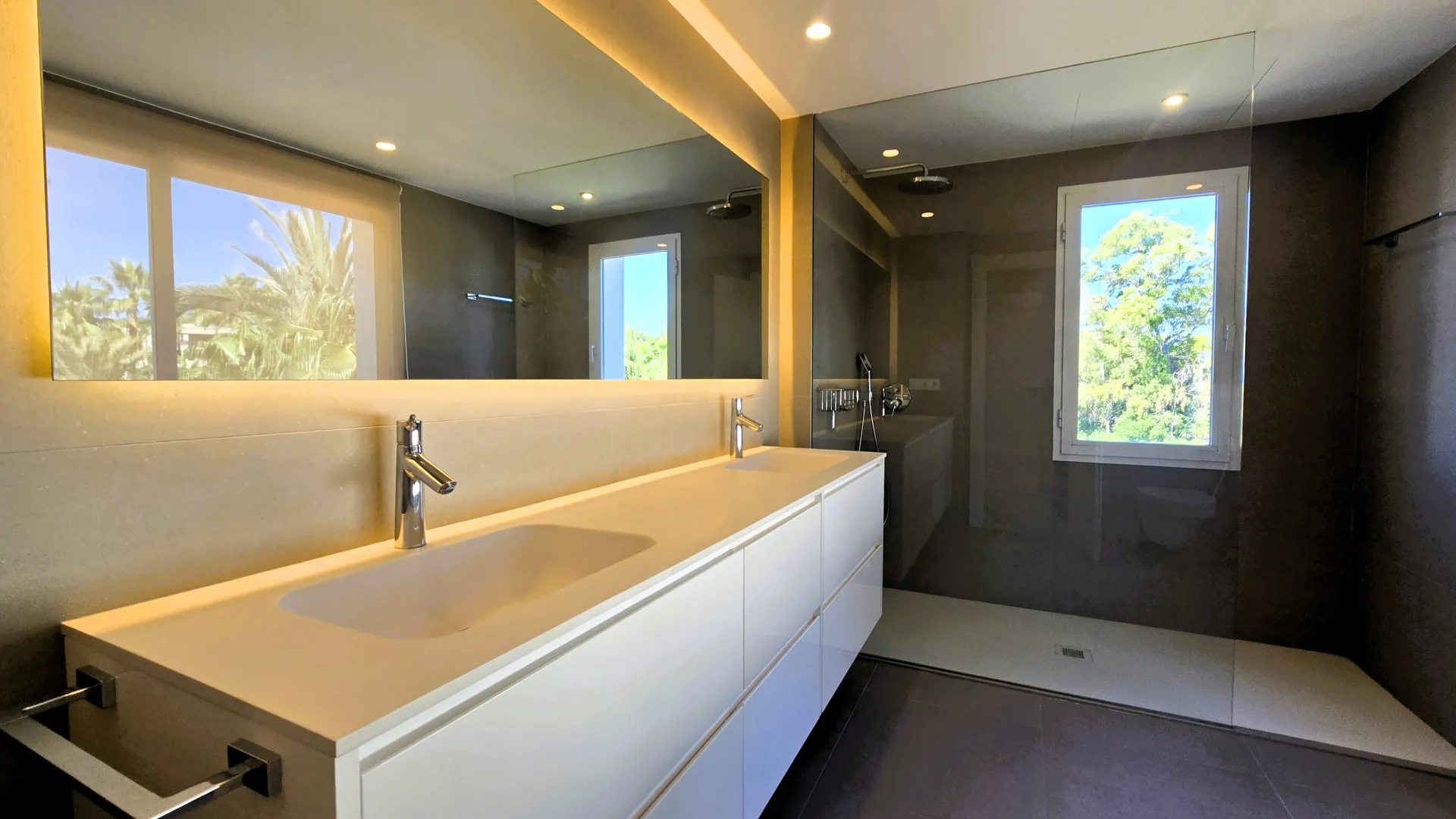 For sale Marina Puente Romano duplex penthouse with 4 bedrooms