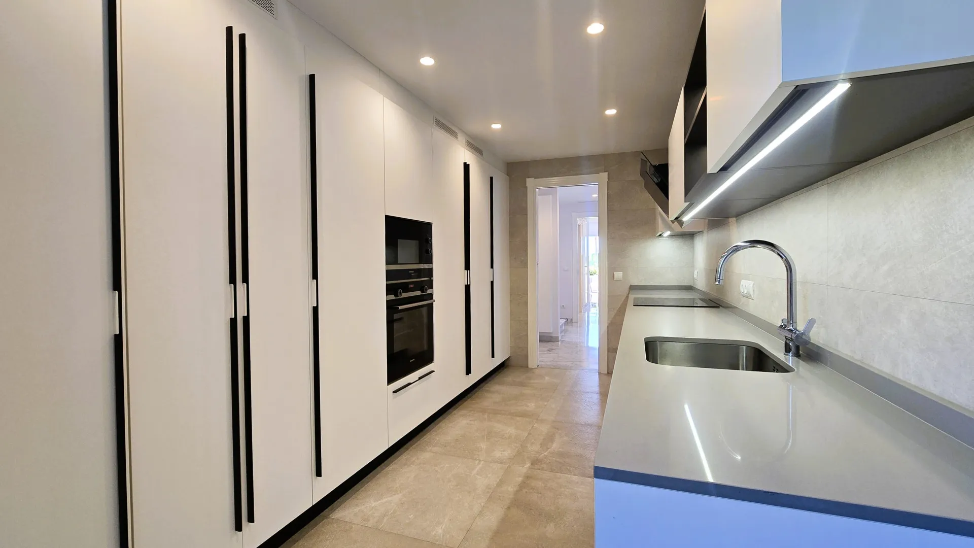 For sale Marina Puente Romano duplex penthouse with 4 bedrooms