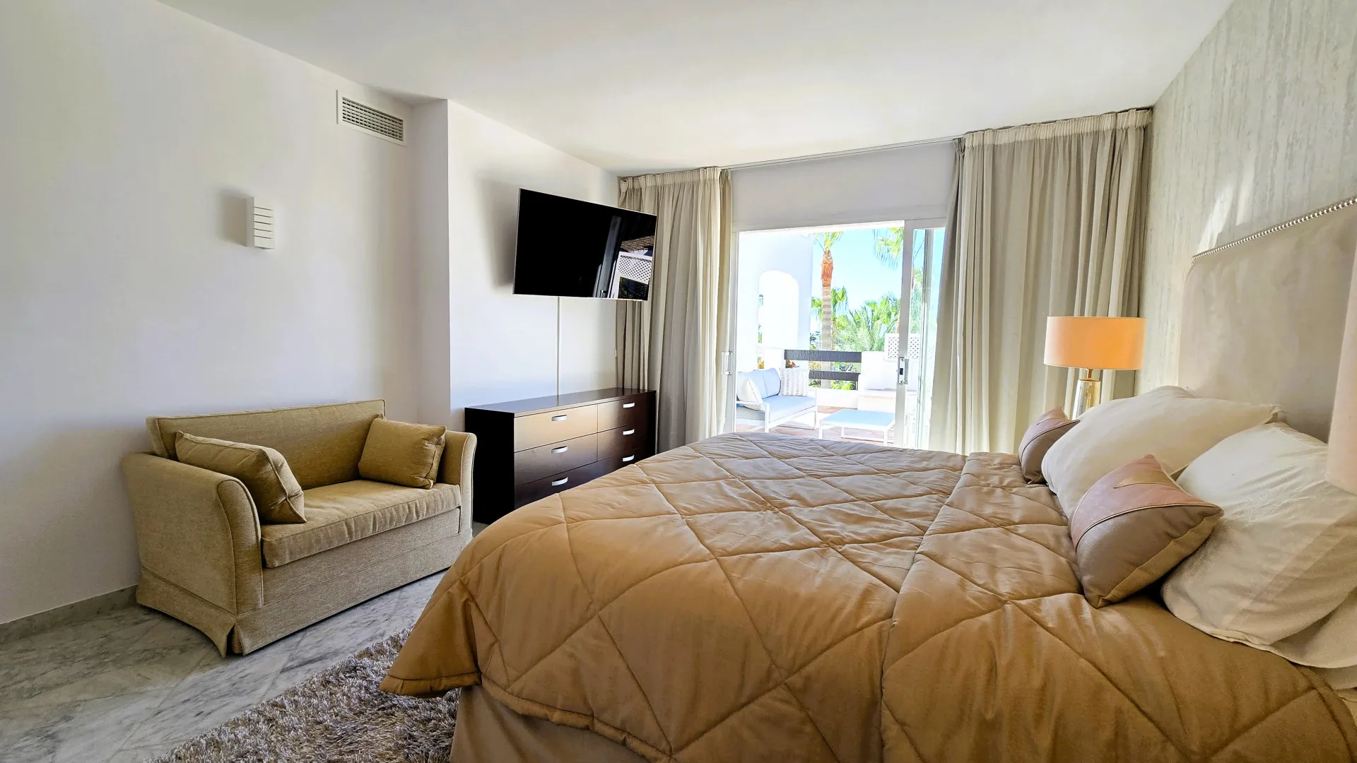 For sale Marina Puente Romano duplex penthouse with 4 bedrooms