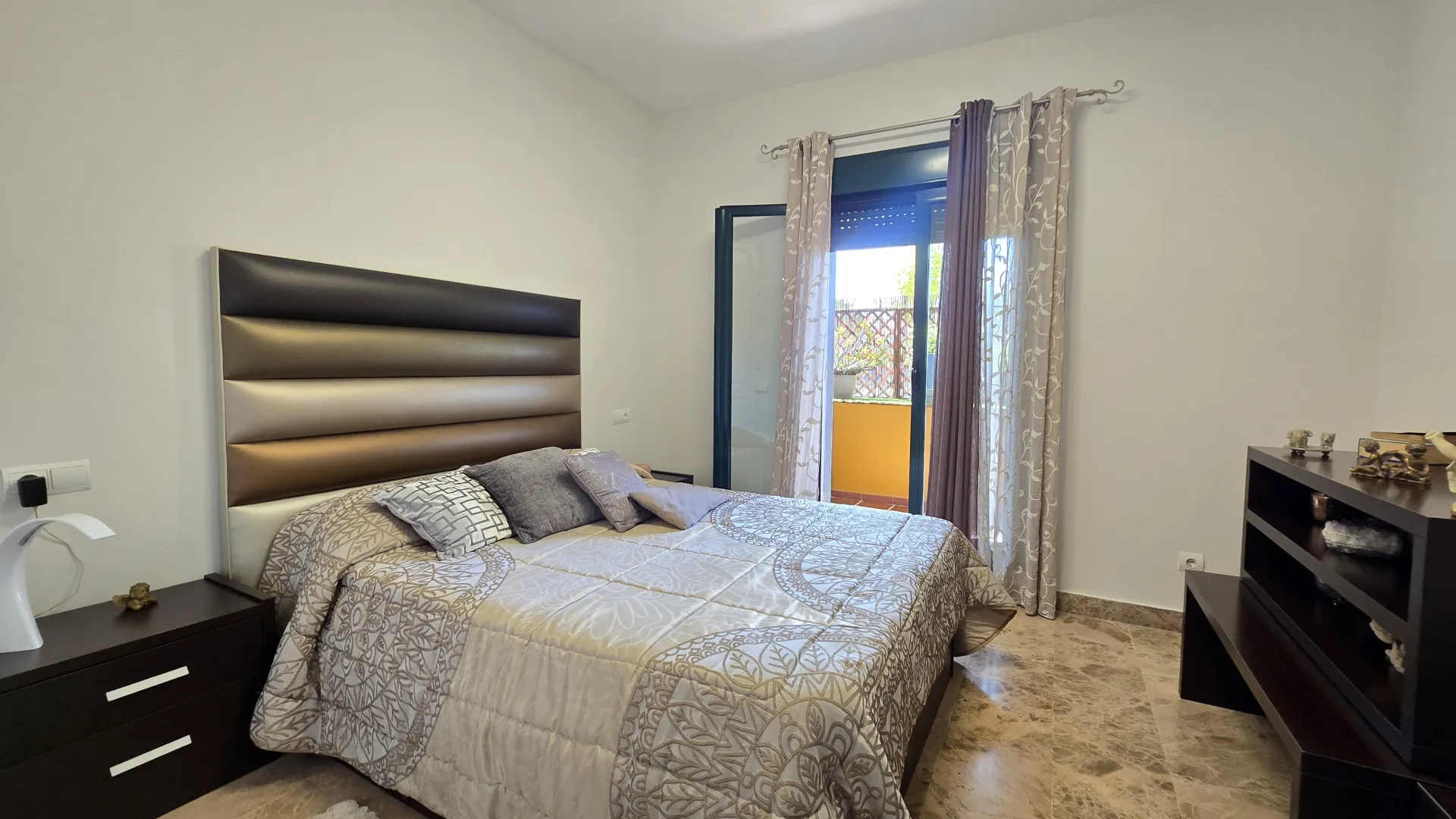 For sale ground floor apartment in San Pedro Playa