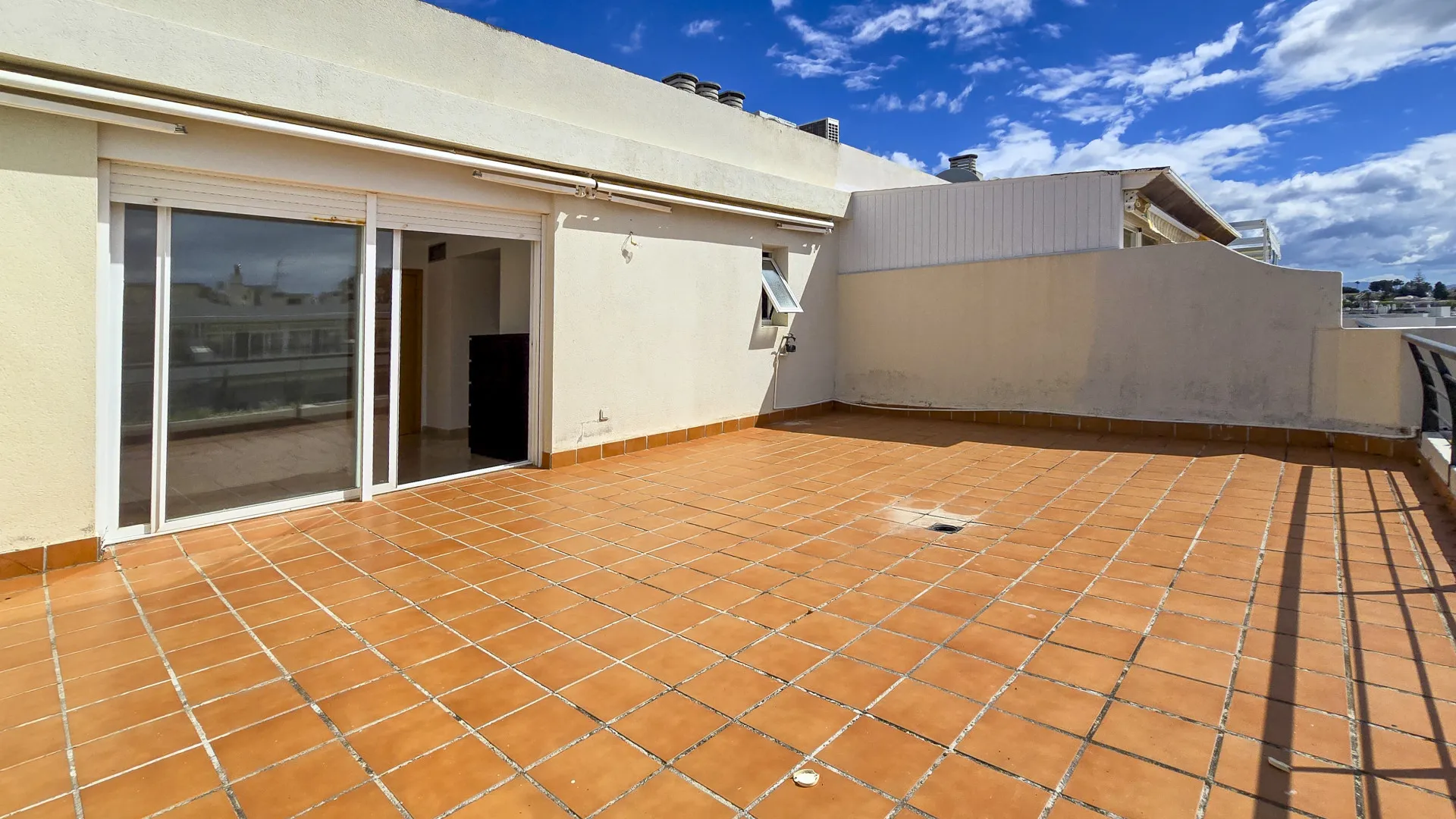 Buy Guadalmina Alta duplex penthouse with 3 bedrooms