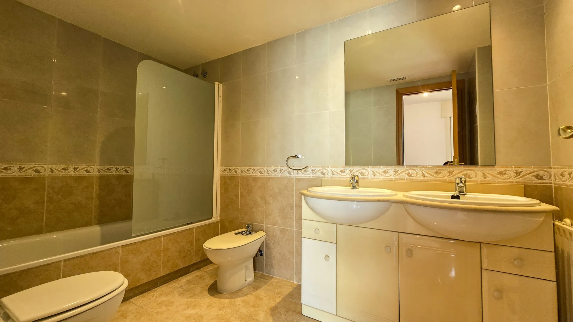 Buy Guadalmina Alta duplex penthouse with 3 bedrooms