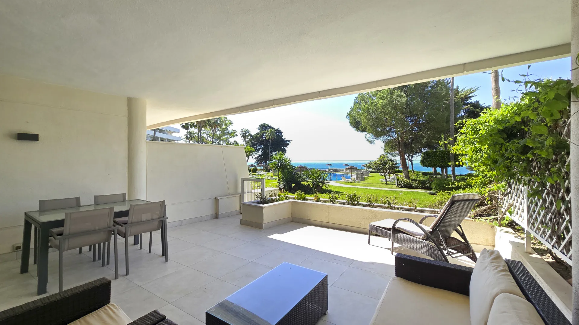 Los Granados Playa, apartamento planta baja en venta de 2 dormitorios