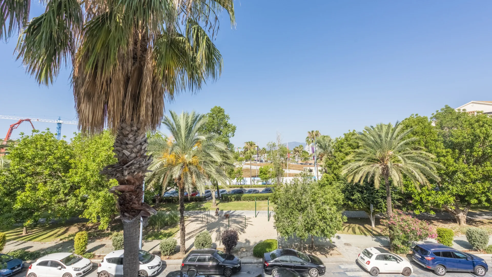 Buy apartment in San Pedro Playa with 3 bedrooms