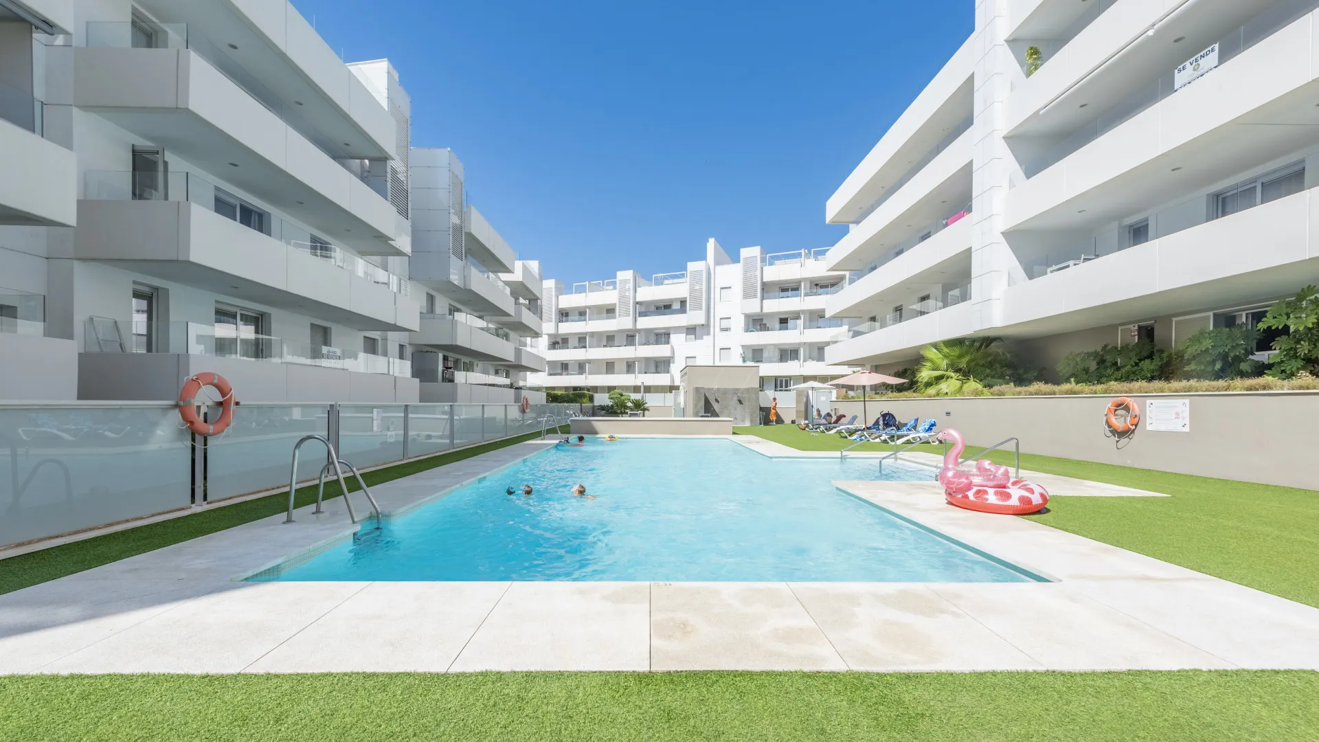 Buy apartment in San Pedro Playa with 3 bedrooms