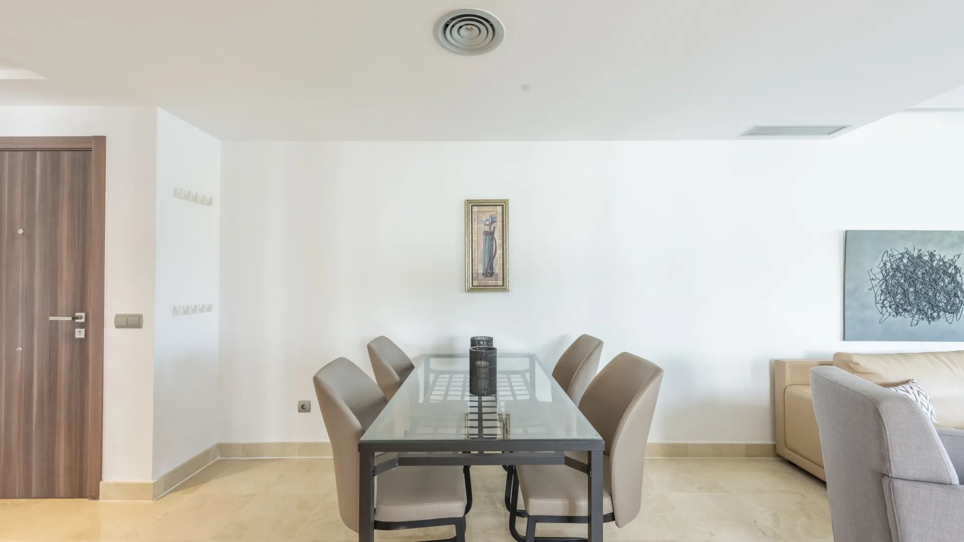 Buy apartment in San Pedro Playa with 3 bedrooms