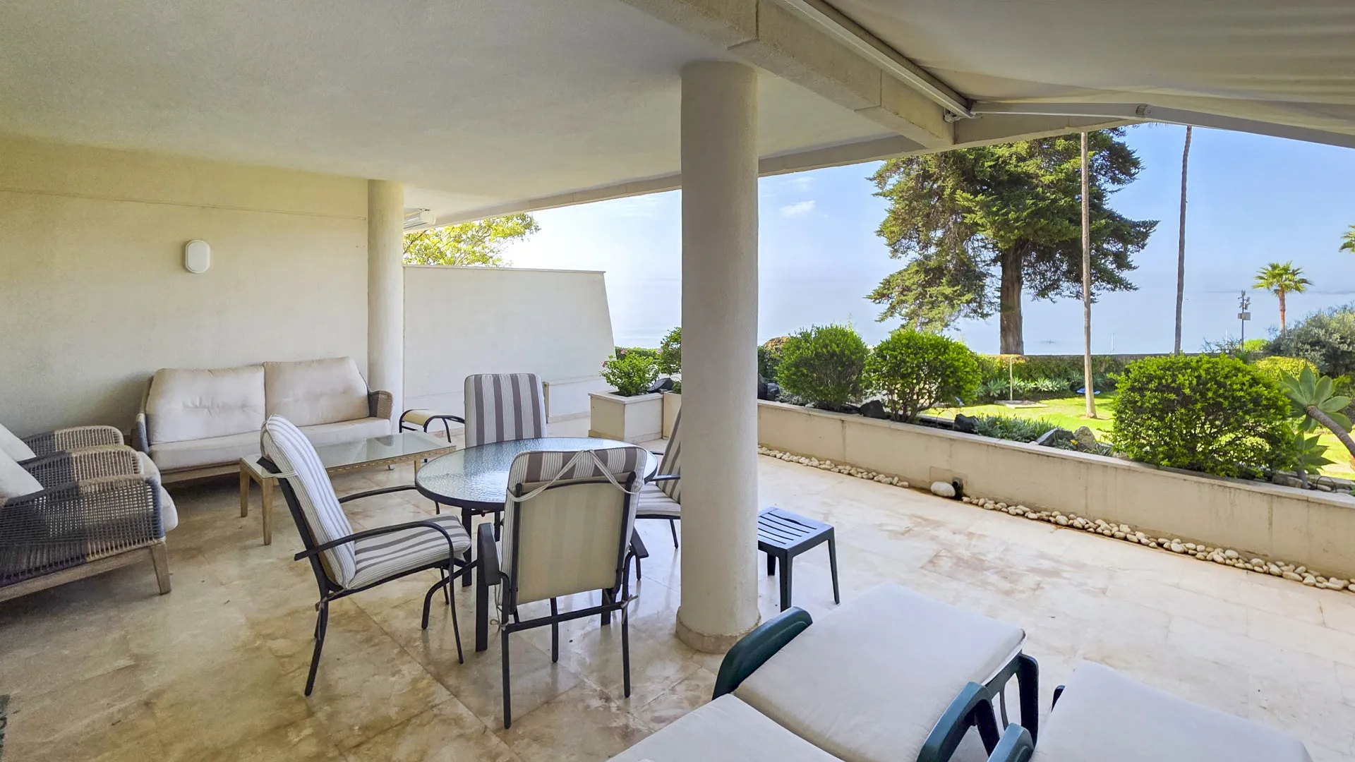 3 bedrooms Los Granados Playa ground floor apartment for sale