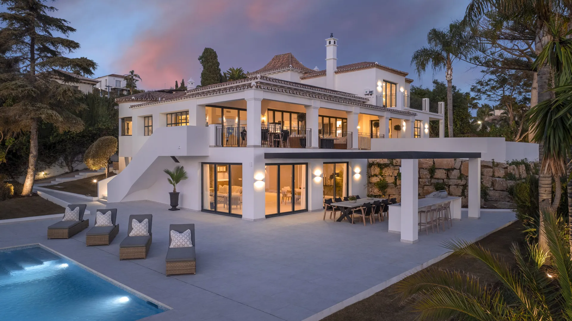 Altos del Paraiso villa for sale