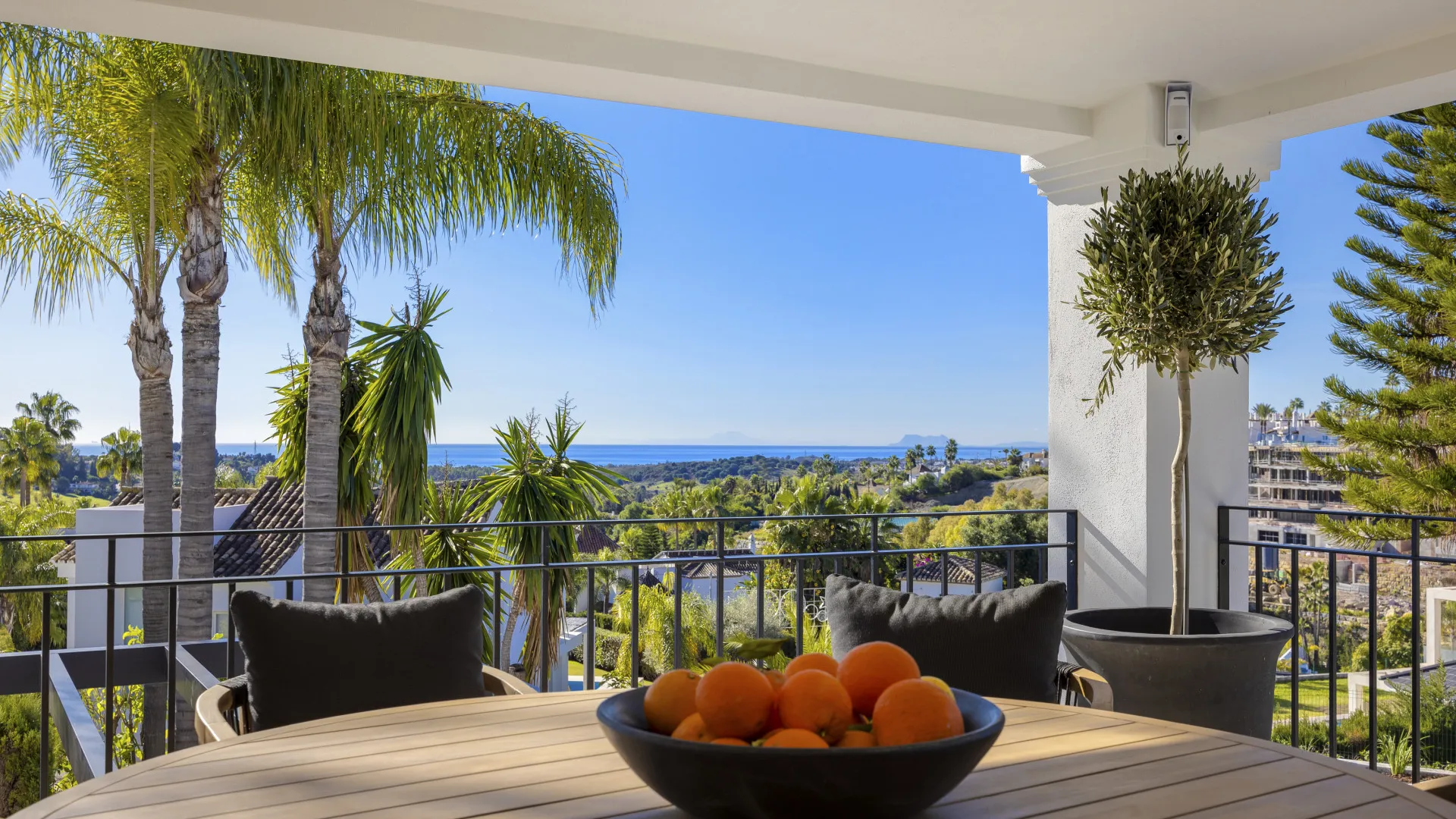 Altos del Paraiso villa for sale