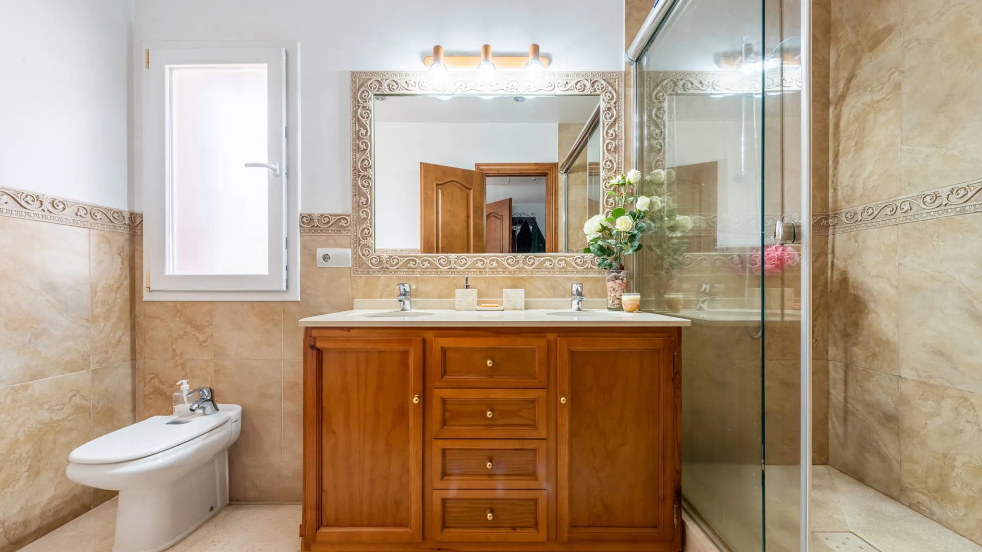 For sale villa in San Pedro de Alcantara