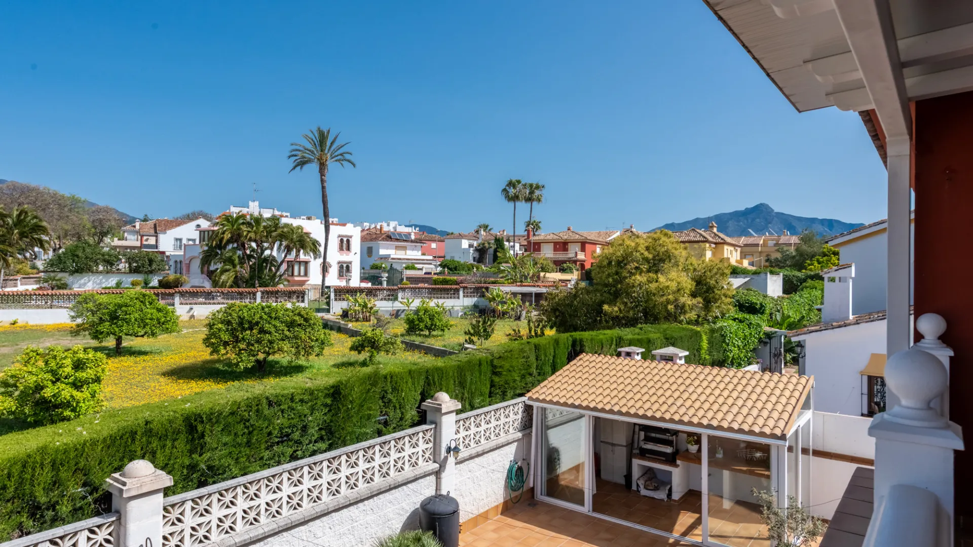 For sale villa in San Pedro de Alcantara