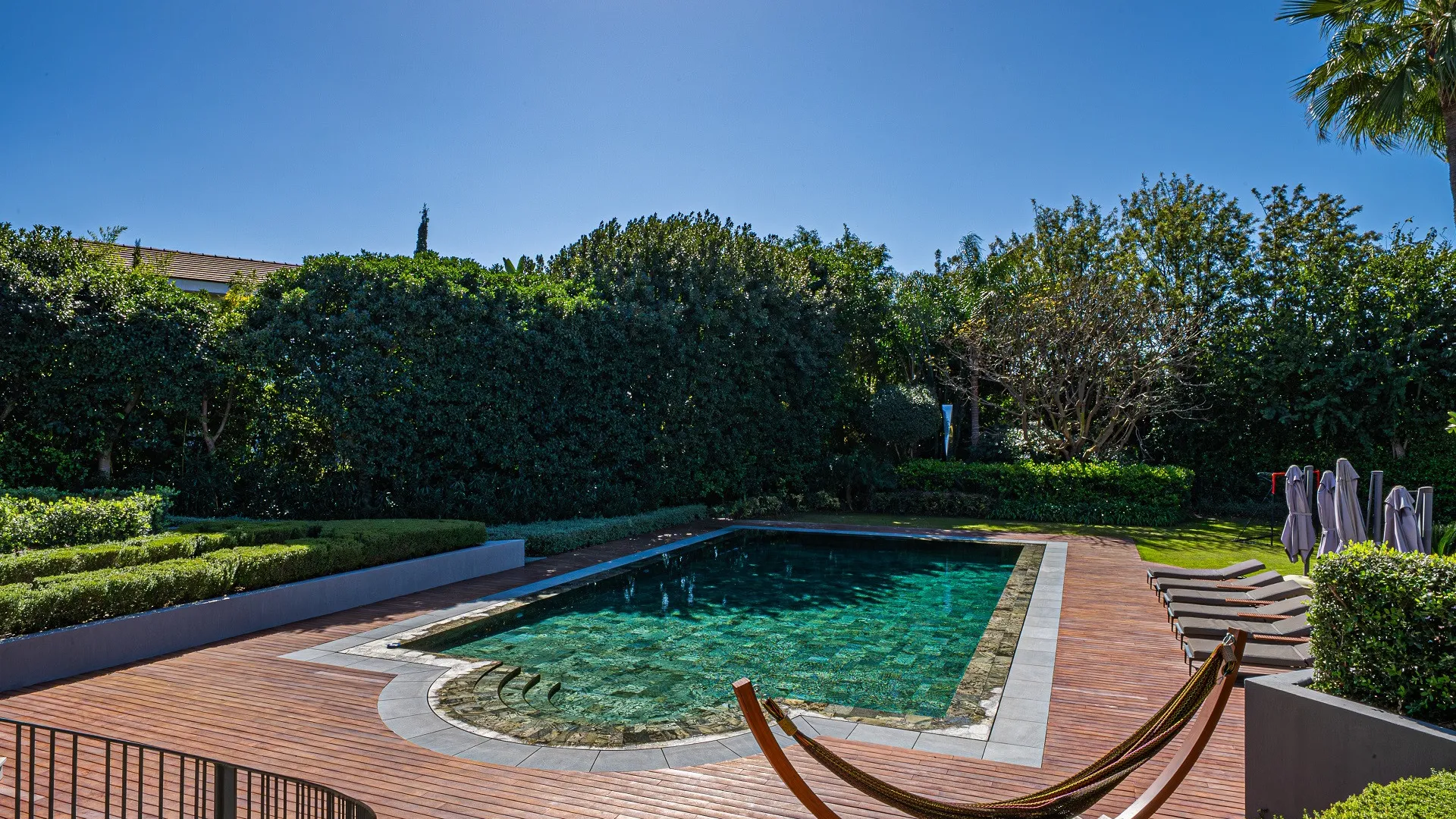 For sale villa in Guadalmina Baja