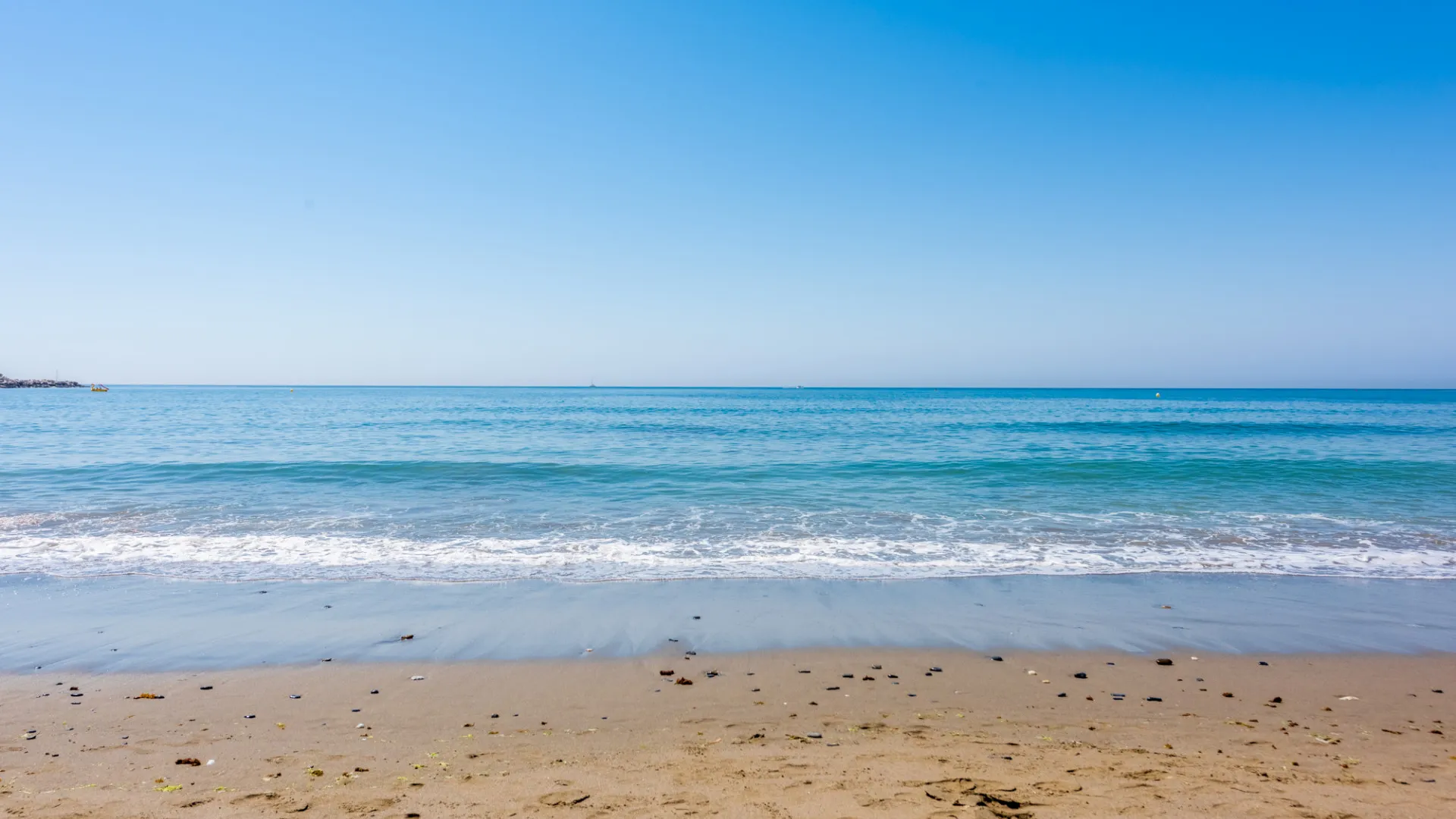 Doncella Beach apartment for sale
