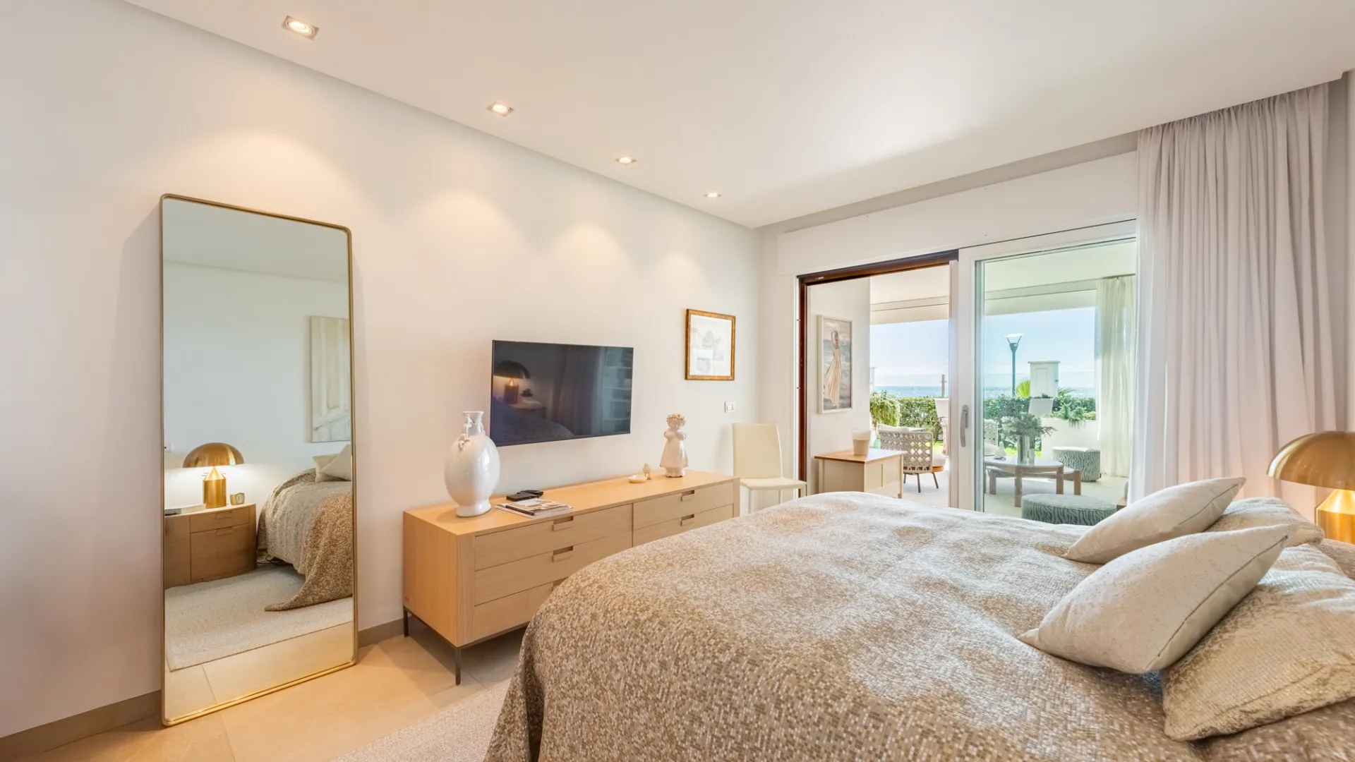 Doncella Beach apartment for sale