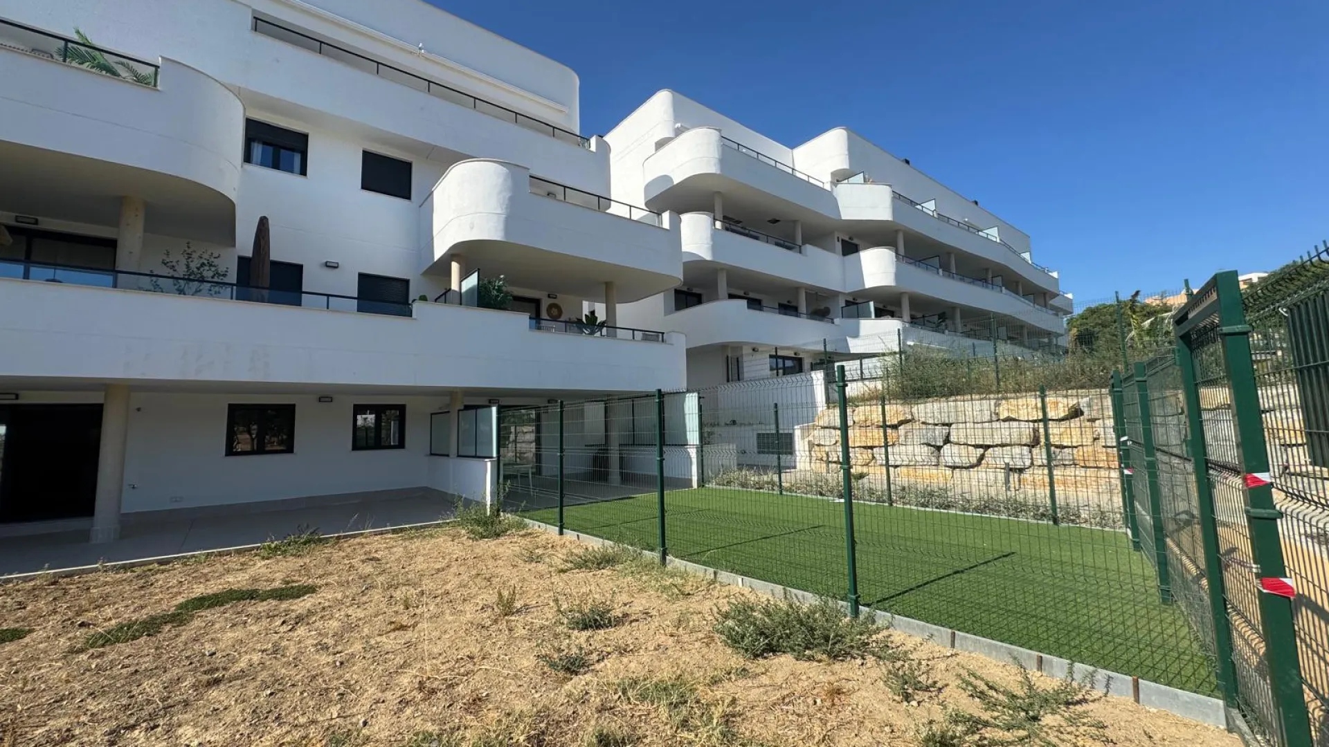 Se vende apartamento en Las Joyas con 2 dormitorios