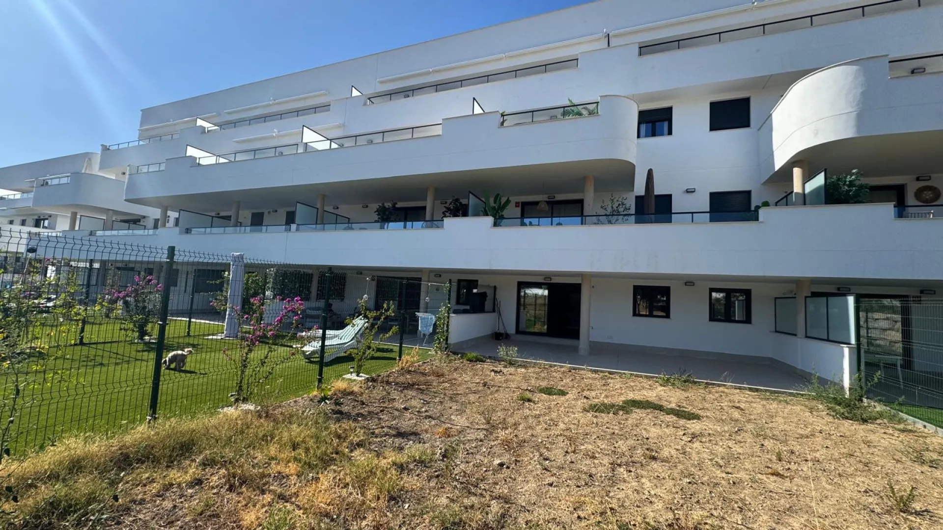 Se vende apartamento en Las Joyas con 2 dormitorios