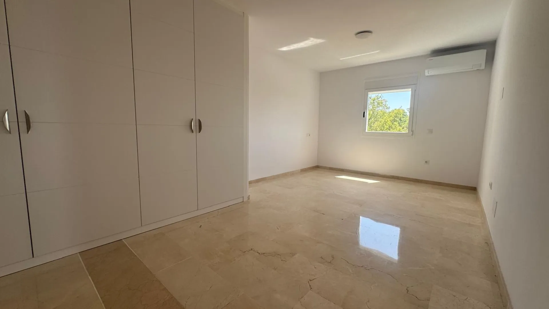 Atalaya apartment for sale