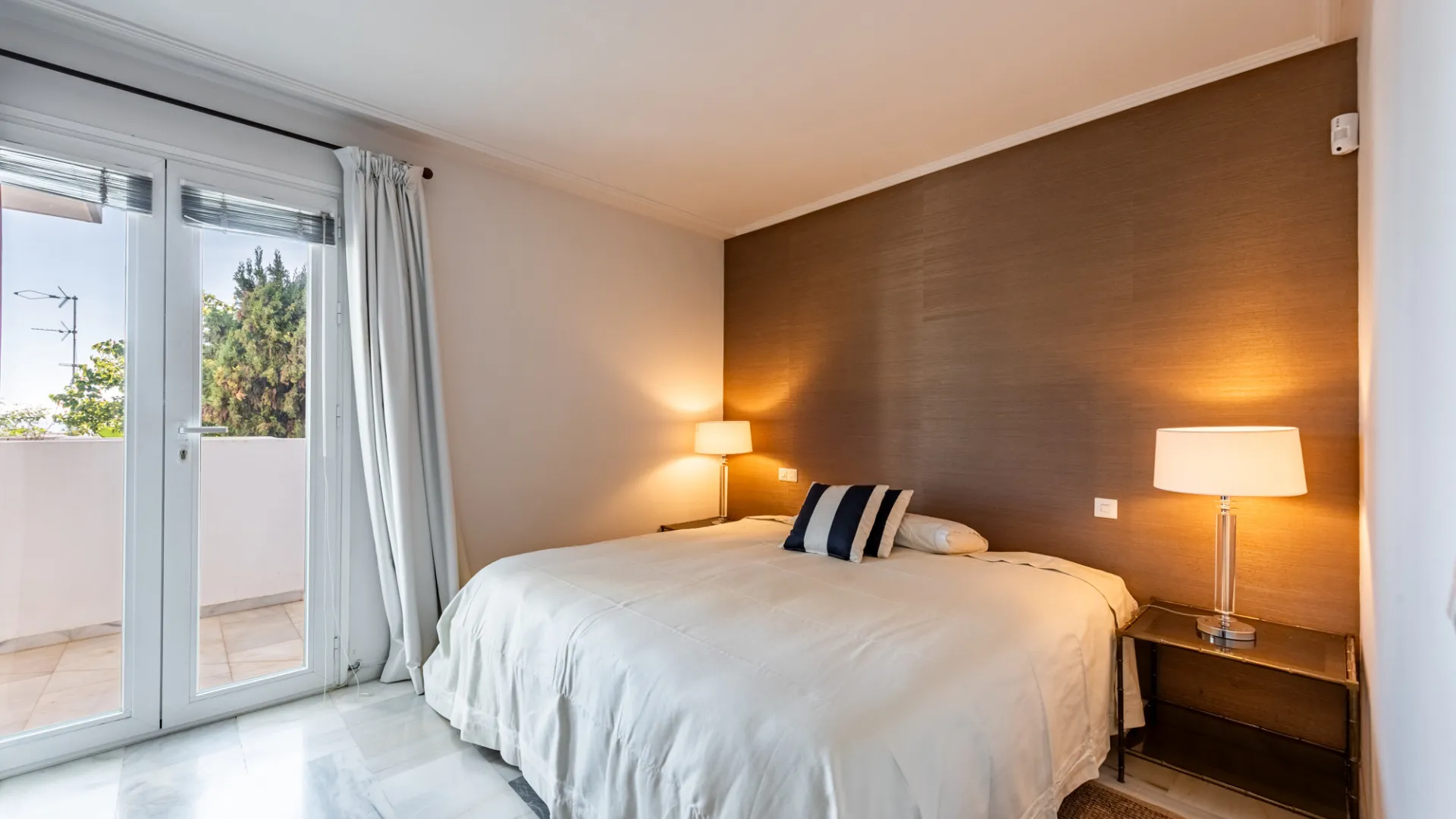 Bel Air apartment for sale