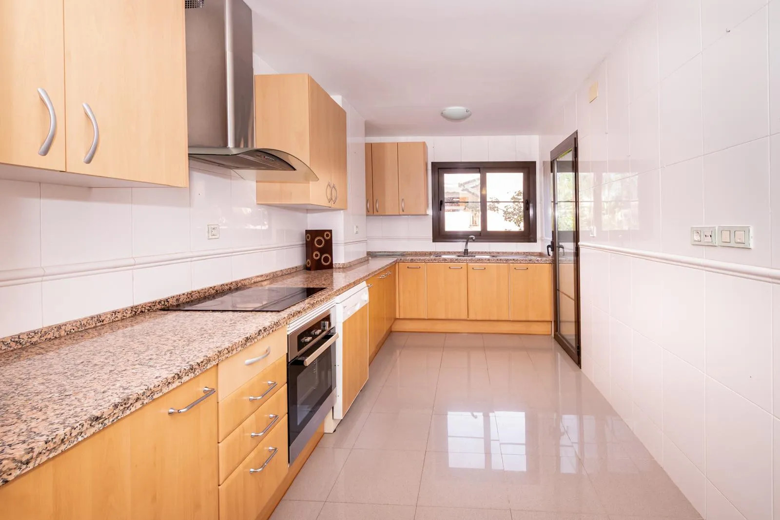 Comprar apartamento de 4 dormitorios en Hacienda del Sol