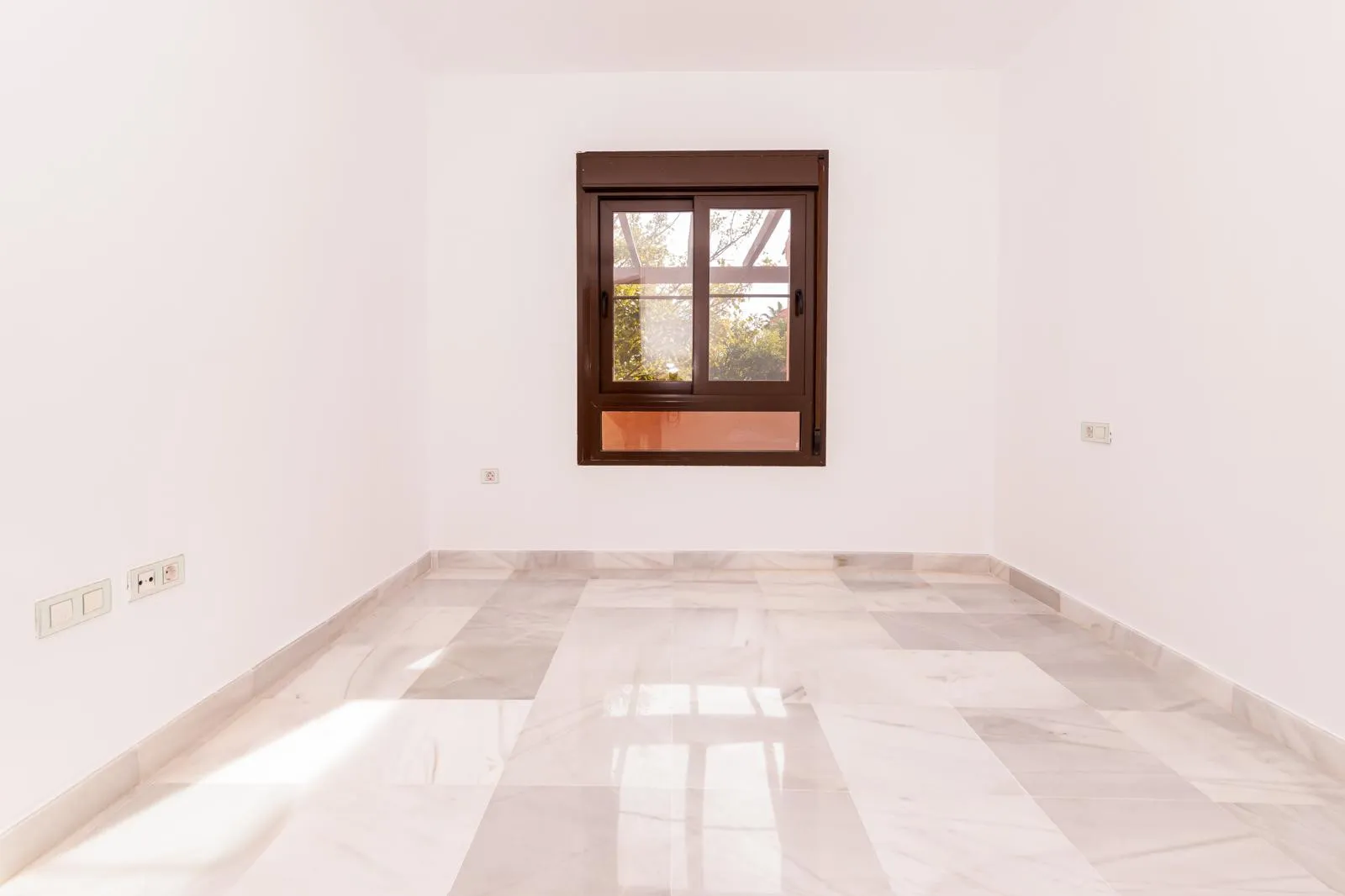Comprar apartamento de 4 dormitorios en Hacienda del Sol