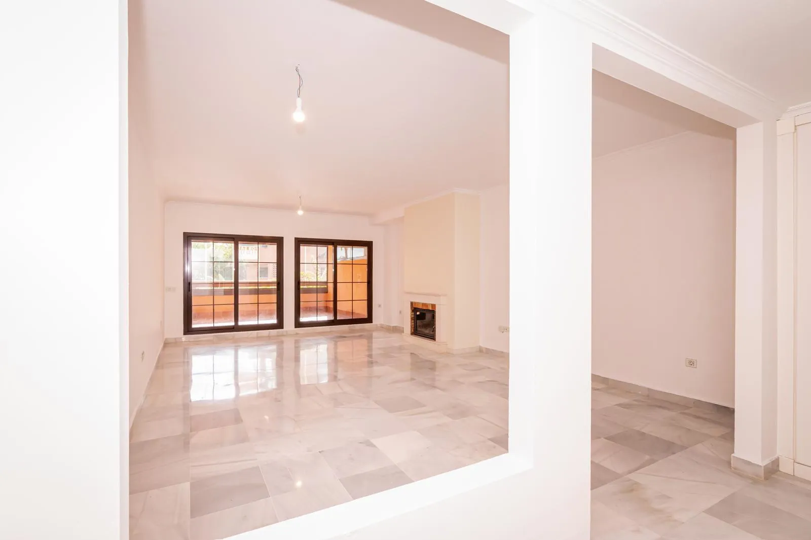 Comprar apartamento de 4 dormitorios en Hacienda del Sol