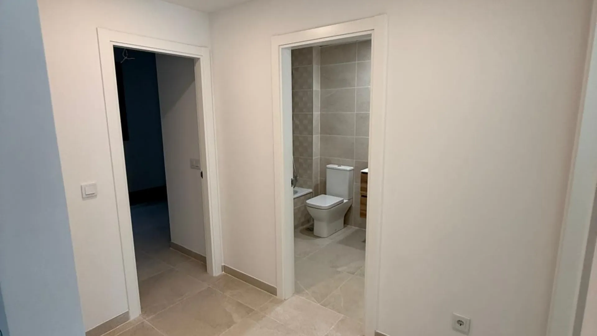 Comprar apartamento en Estepona Centro con 2 dormitorios
