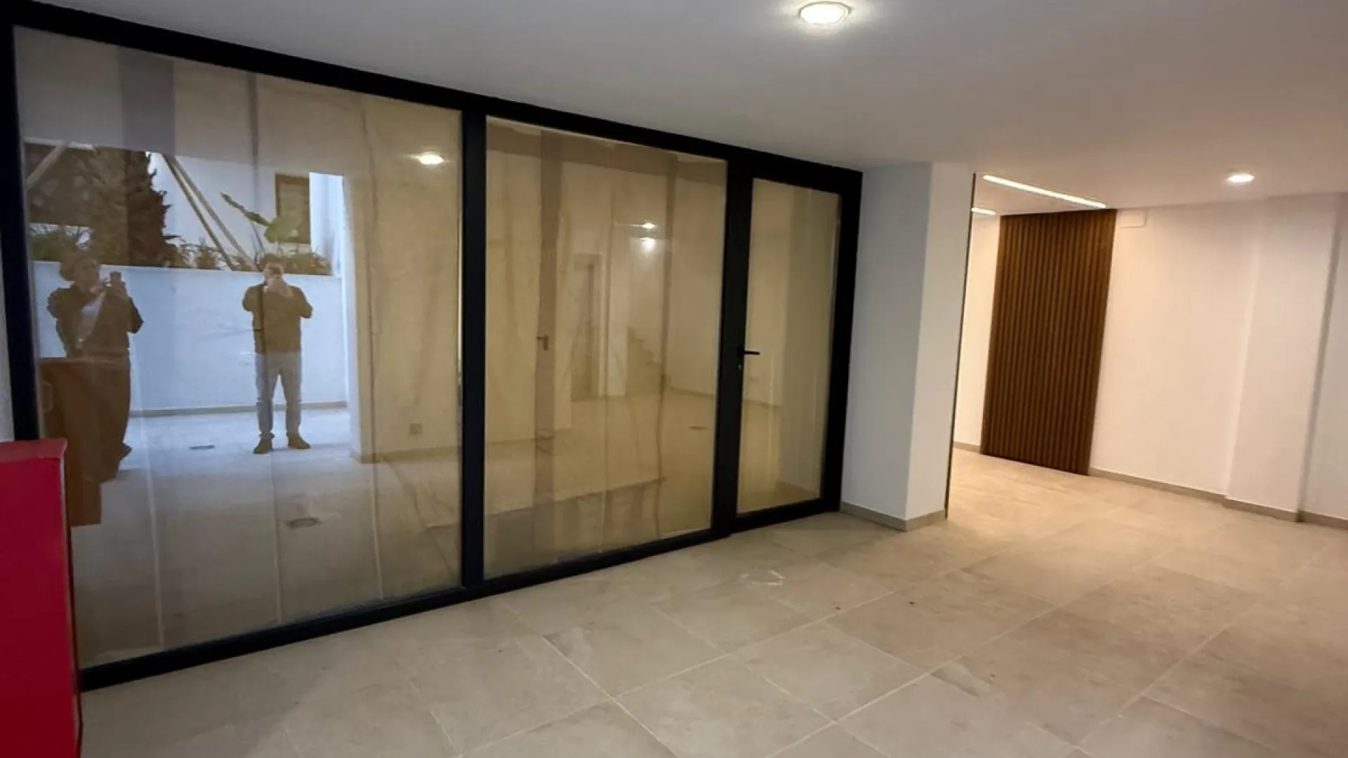 Comprar apartamento en Estepona Centro con 2 dormitorios