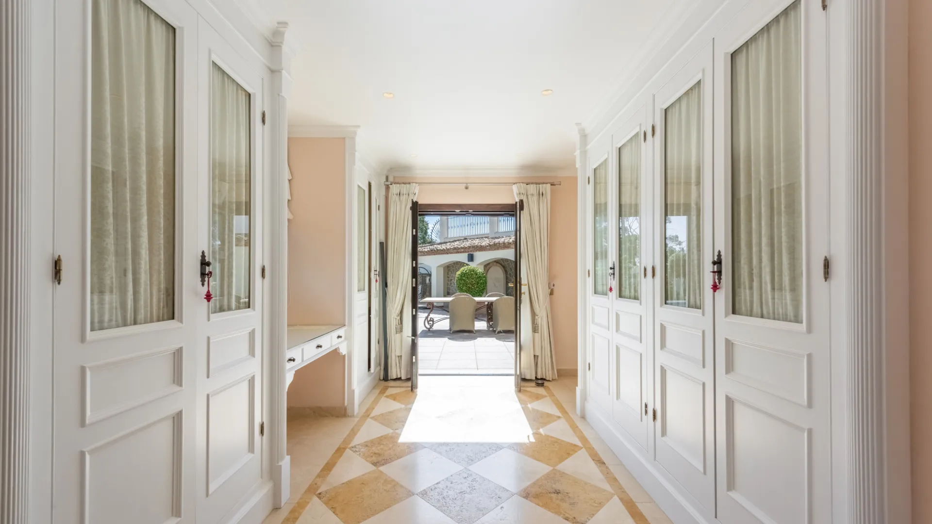 New Golden Mile, villa en venta de 6 dormitorios