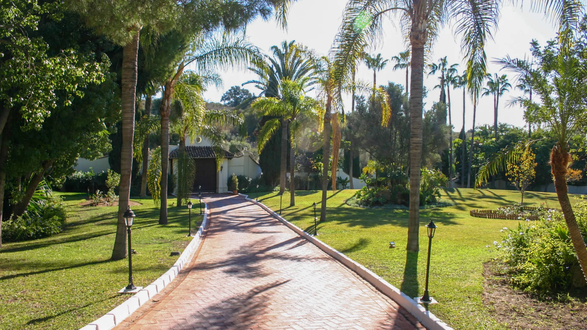 Paraiso Alto, villa de 16 dormitorios en venta