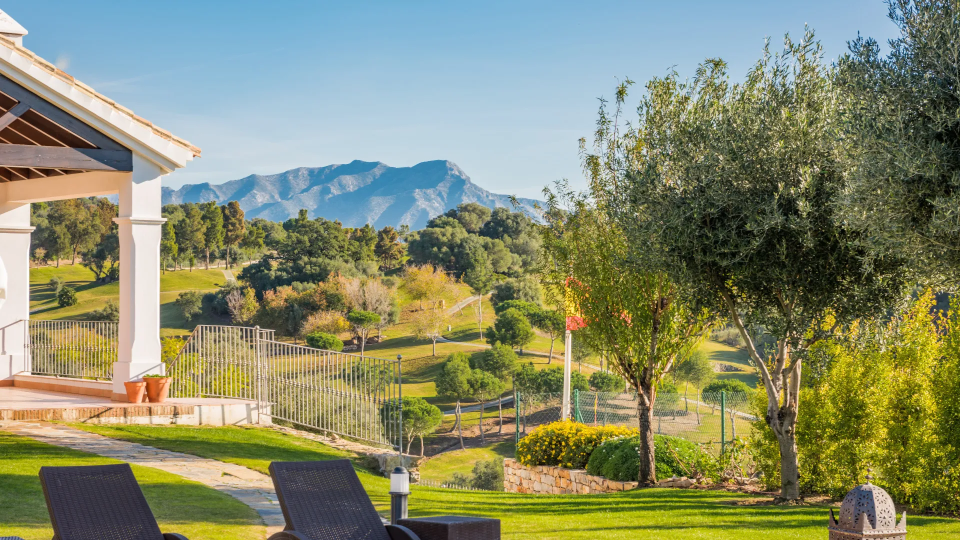 For sale Marbella Club Golf Resort 5 bedrooms villa